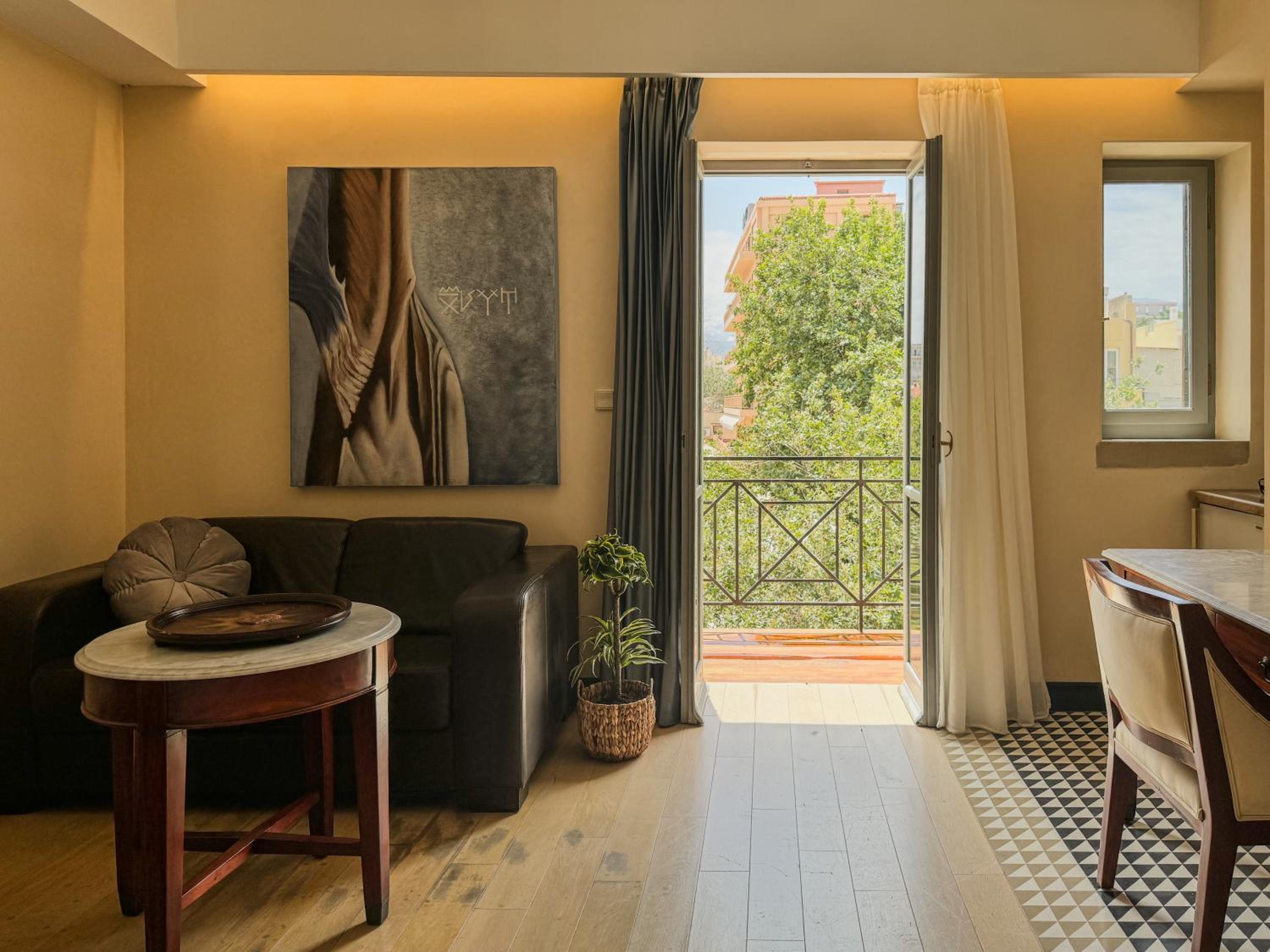 Superior Double Studio with Balcony photo 1