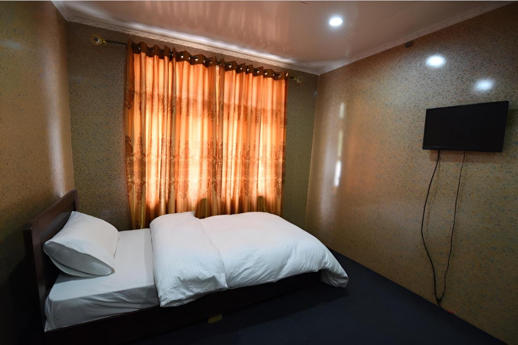 Single Room photo 1