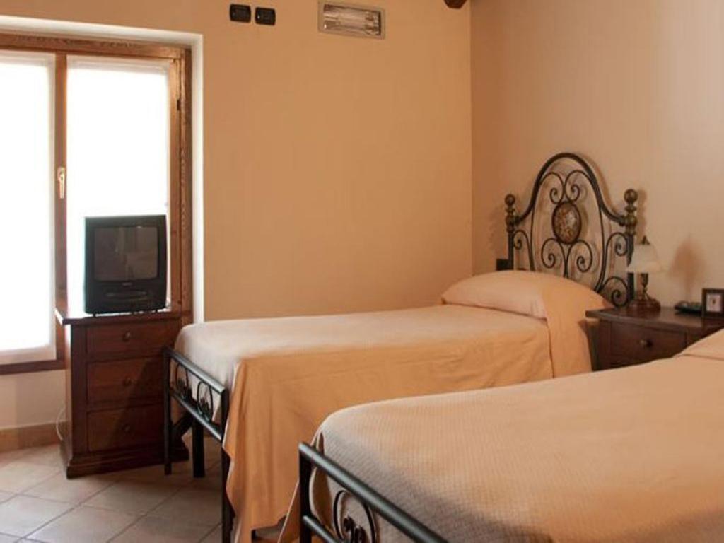 Classic Triple Room