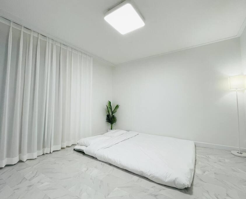 Three-Bedroom House photo 1