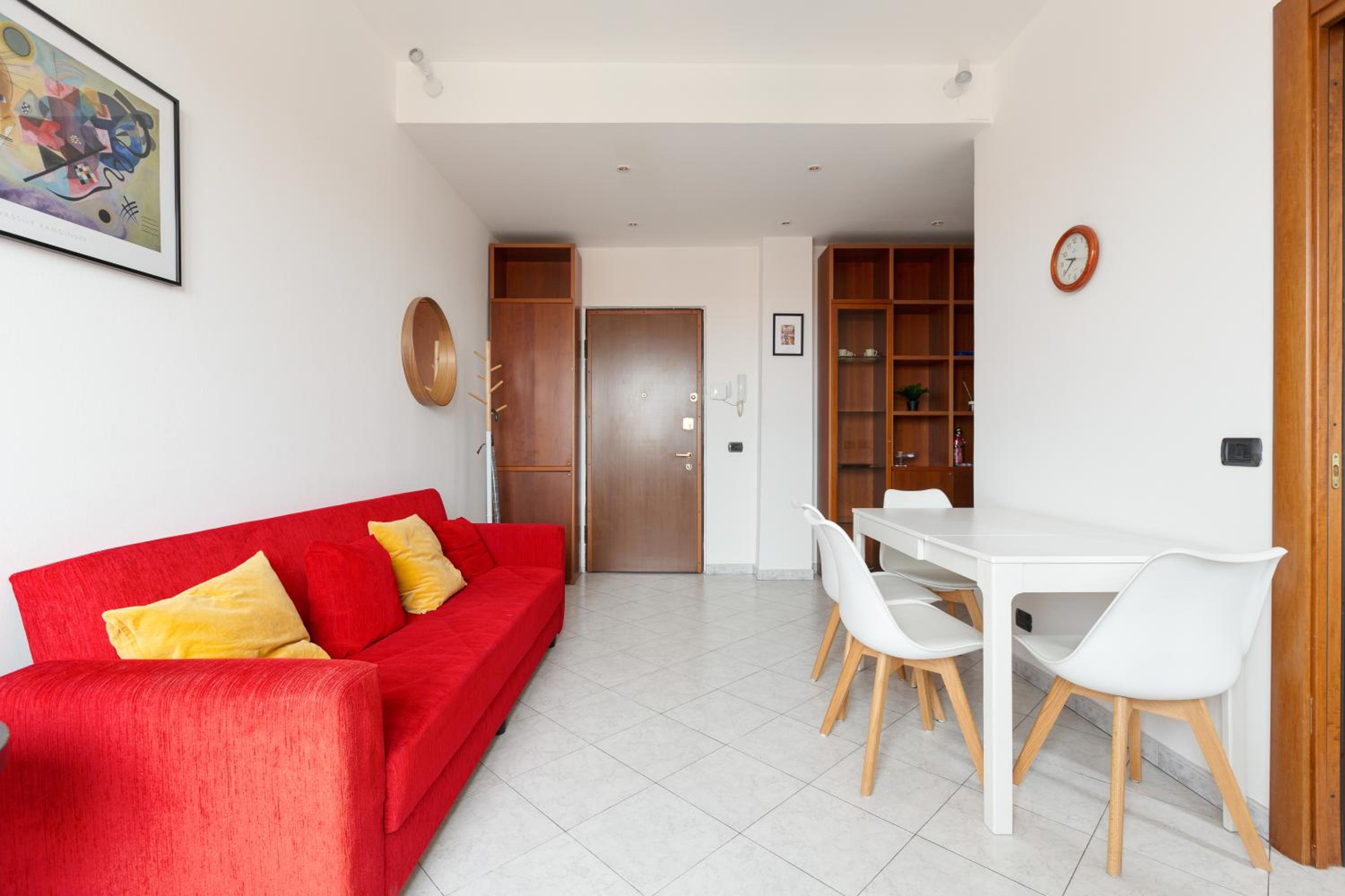 One-Bedroom Apartment