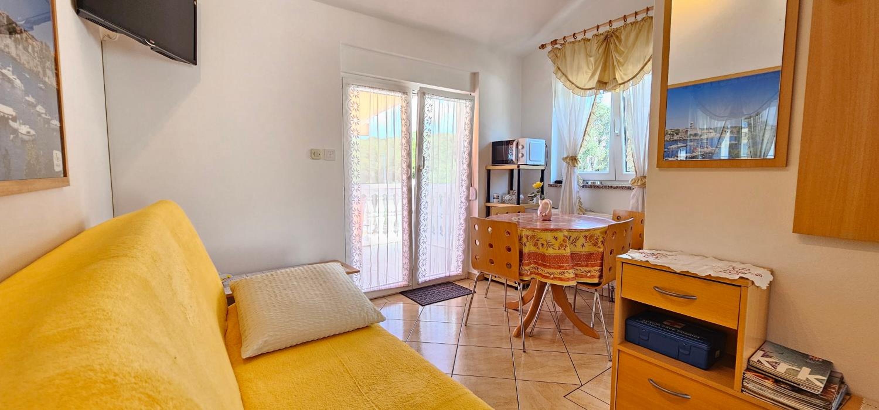 Apartment with Balcony