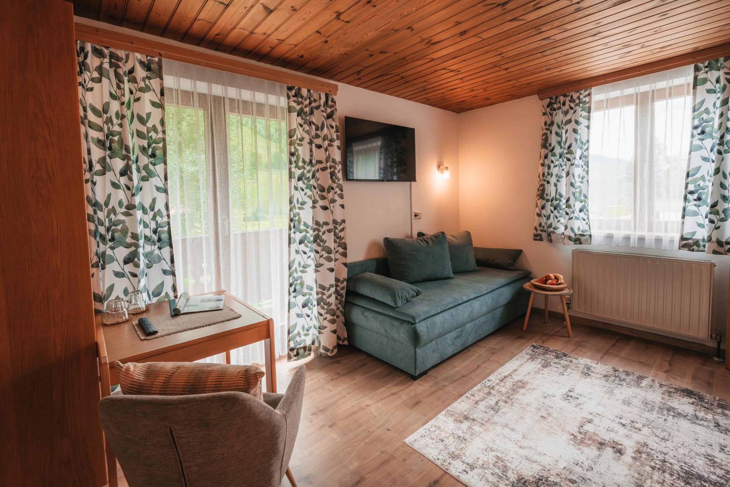 Triple Room with Balcony photo 2