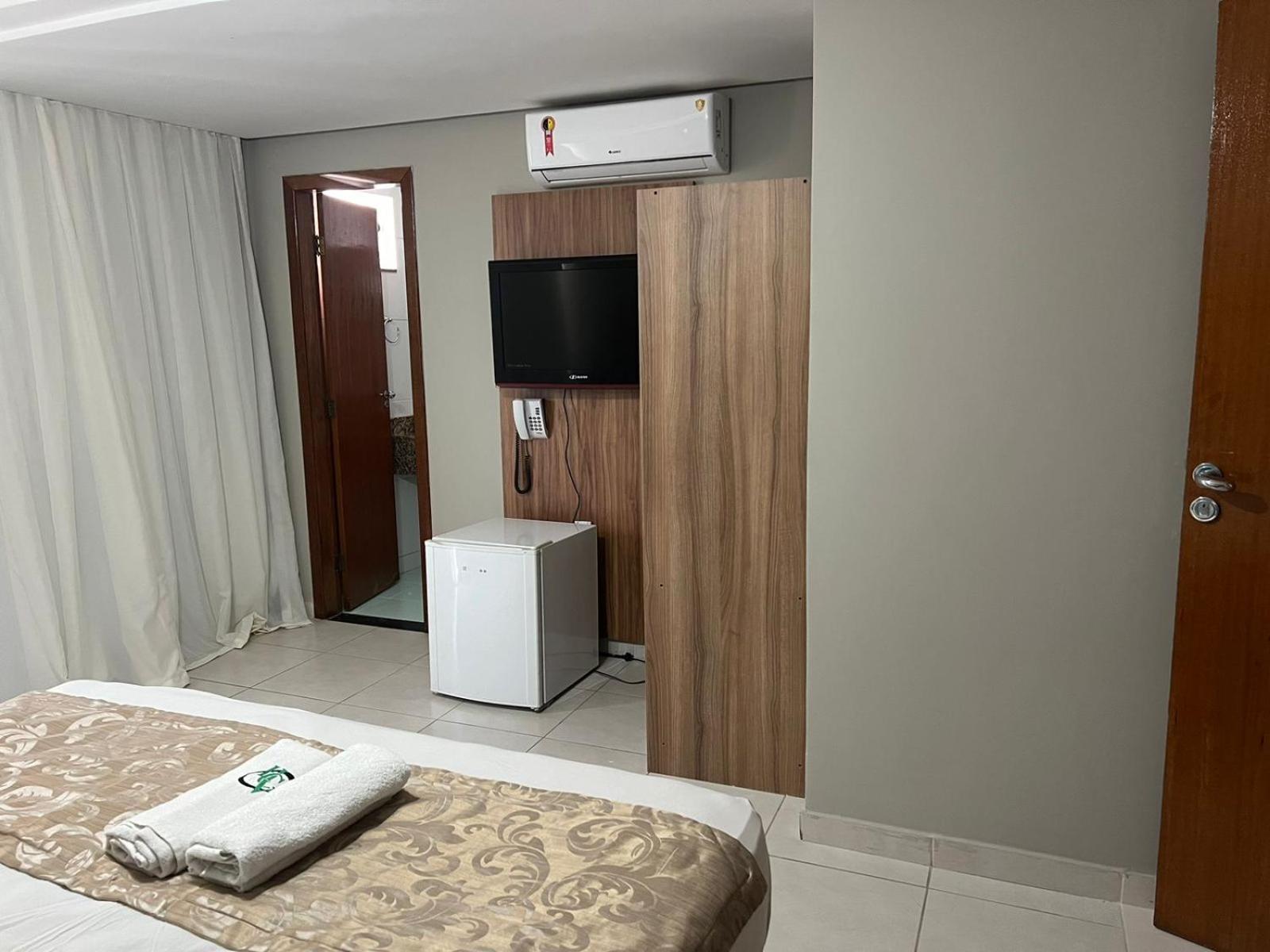 Large Double Room photo 2