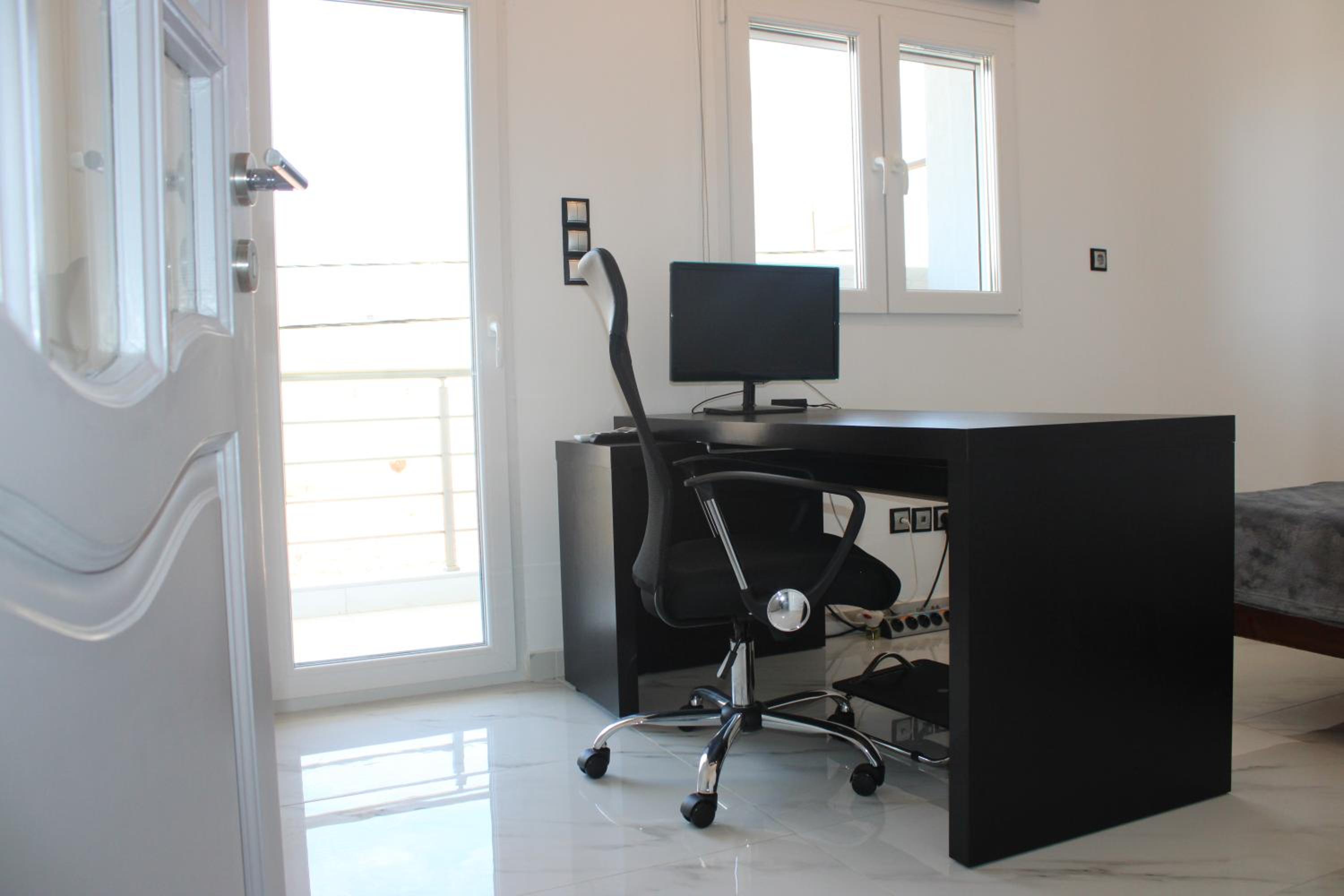 Apartment with Sea View photo 2