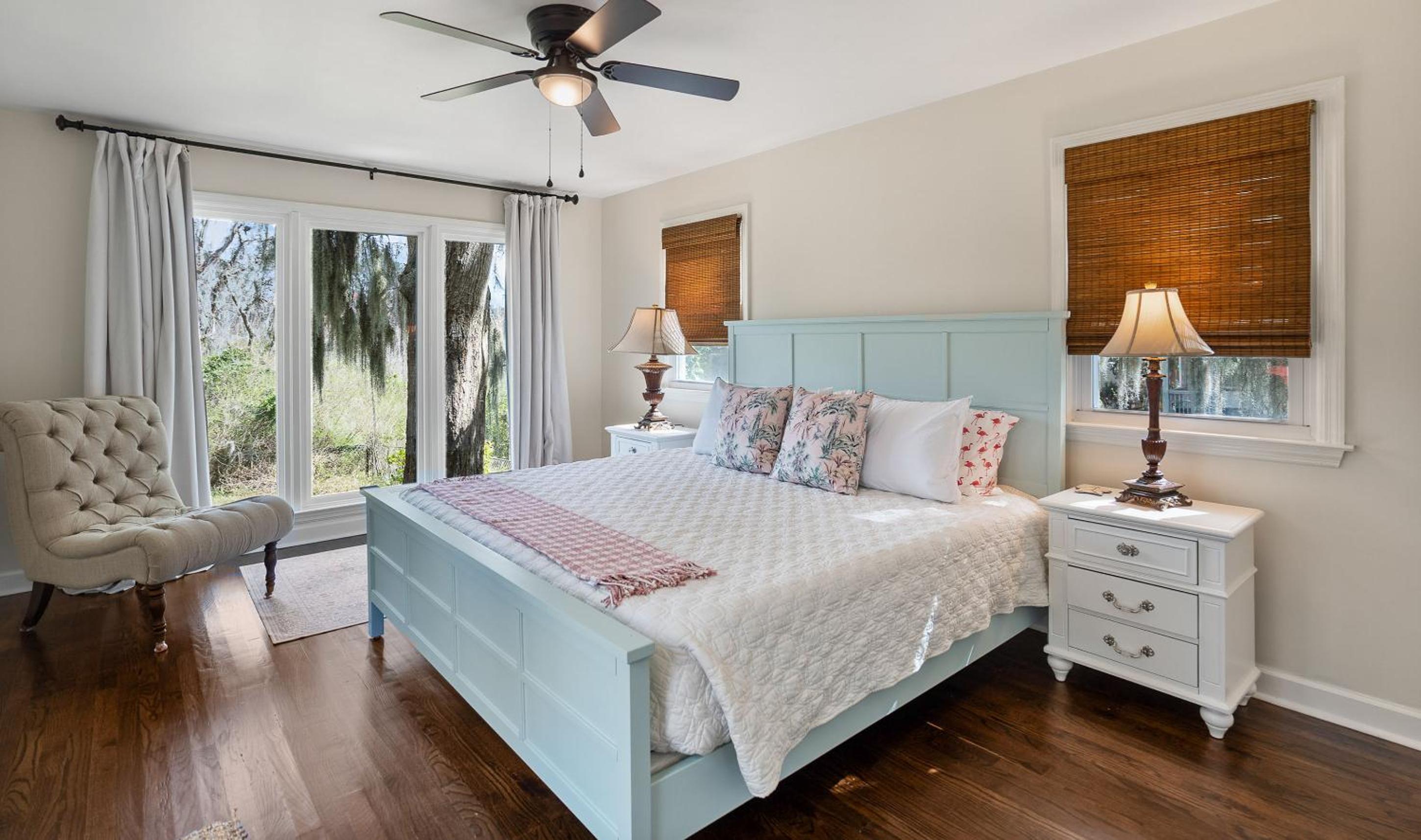 Four-Bedroom House photo 1