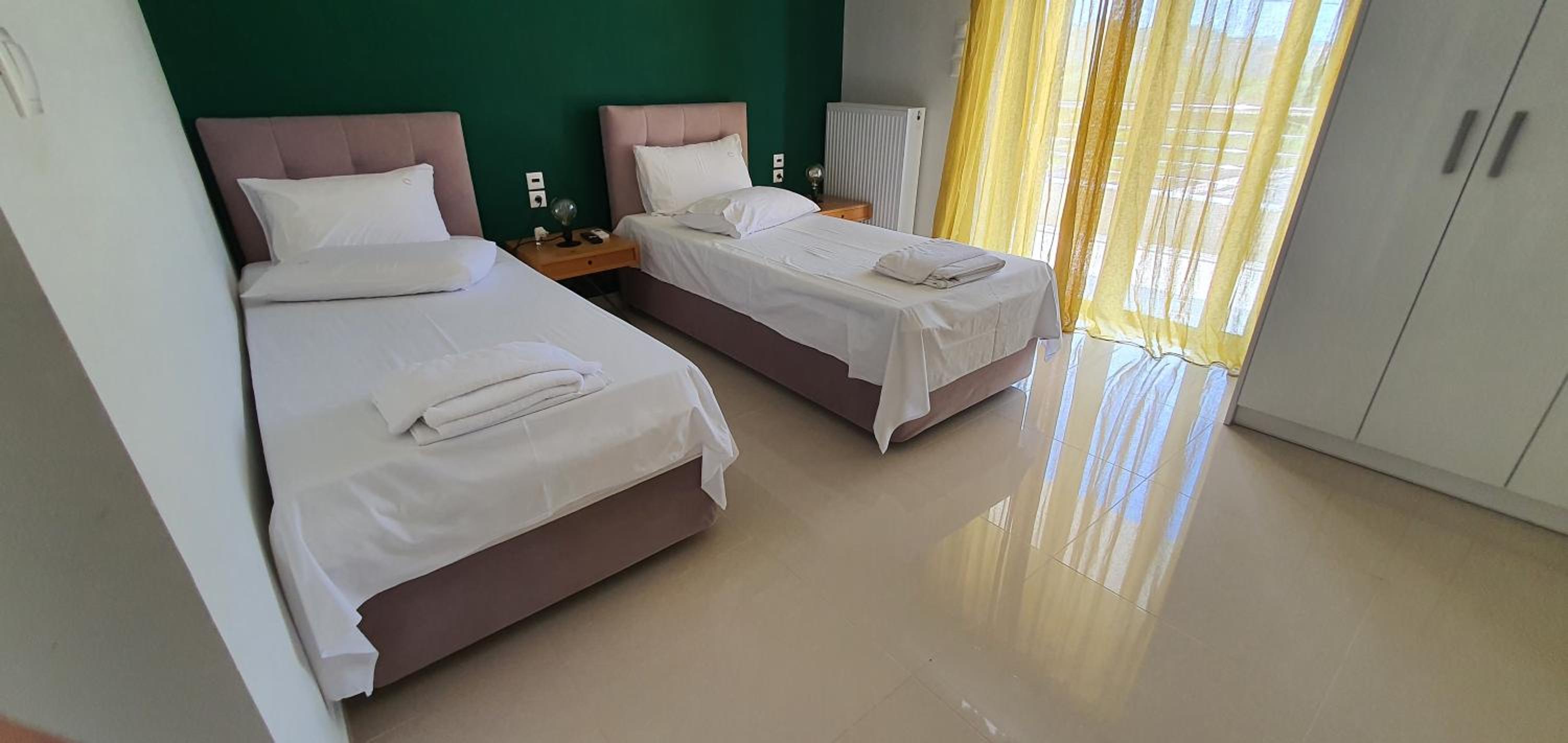 Three-Bedroom Villa photo 1