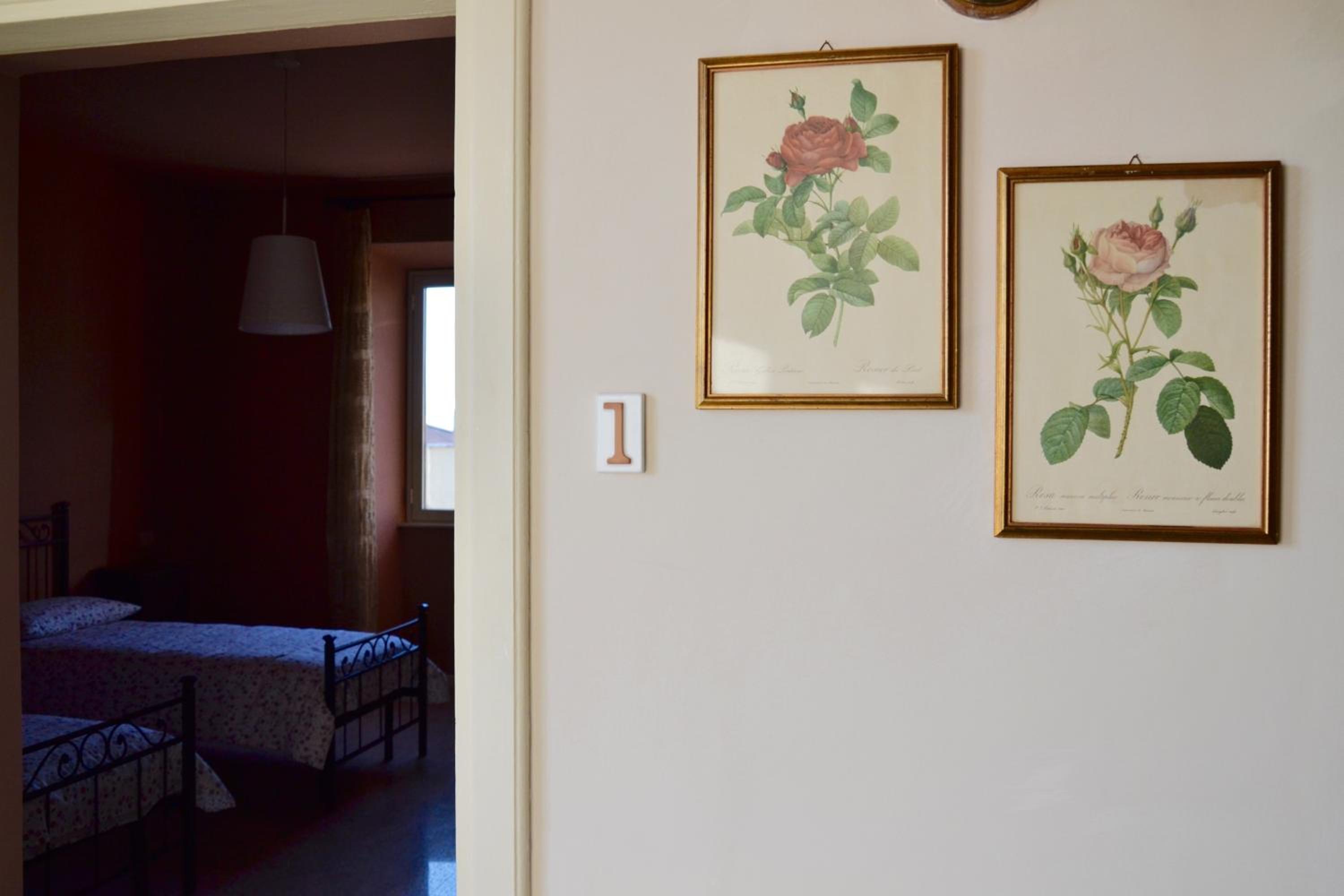 Double or Twin Room - Photo 10