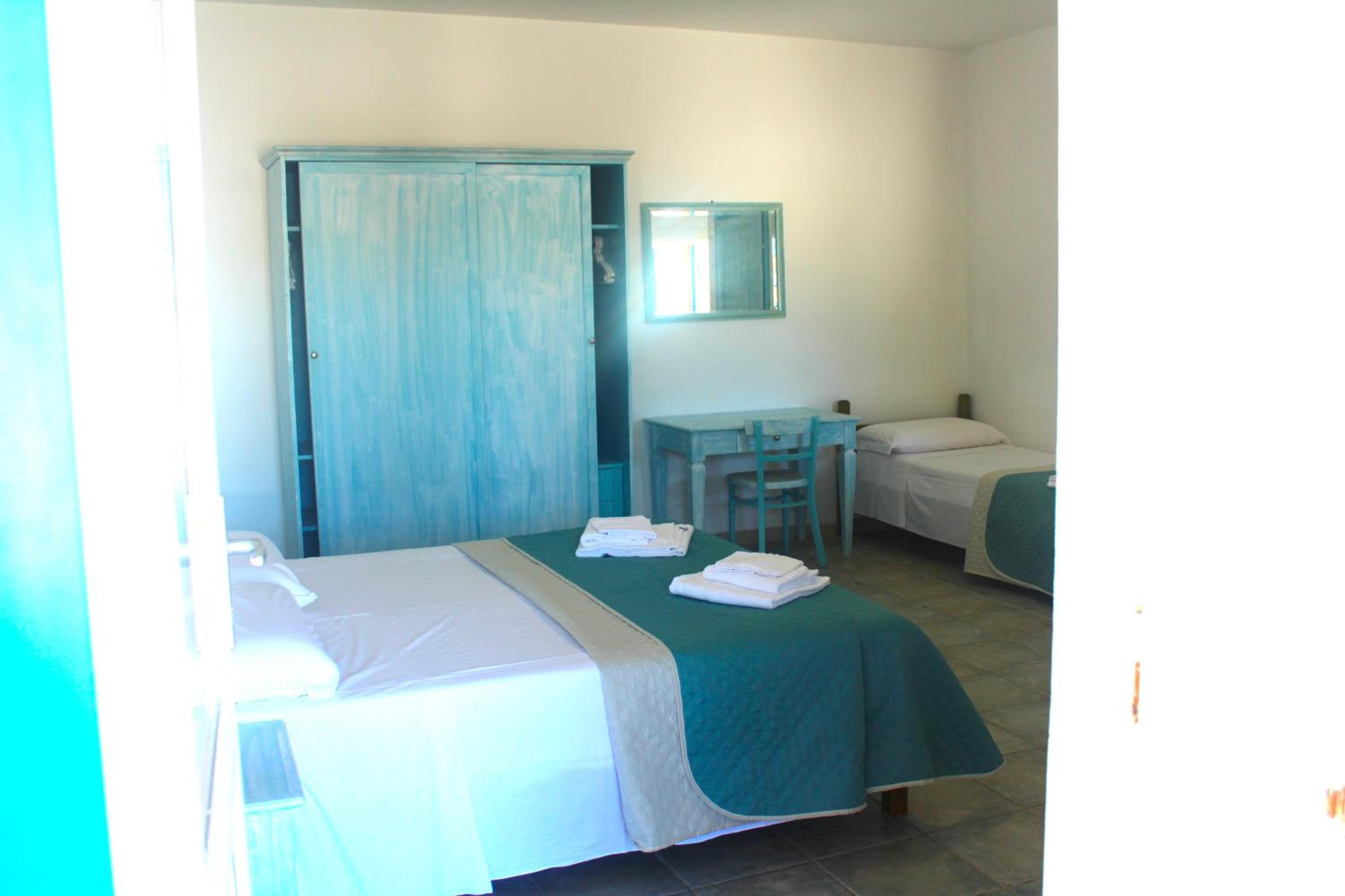 Quadruple Room with Sea View - Photo 1