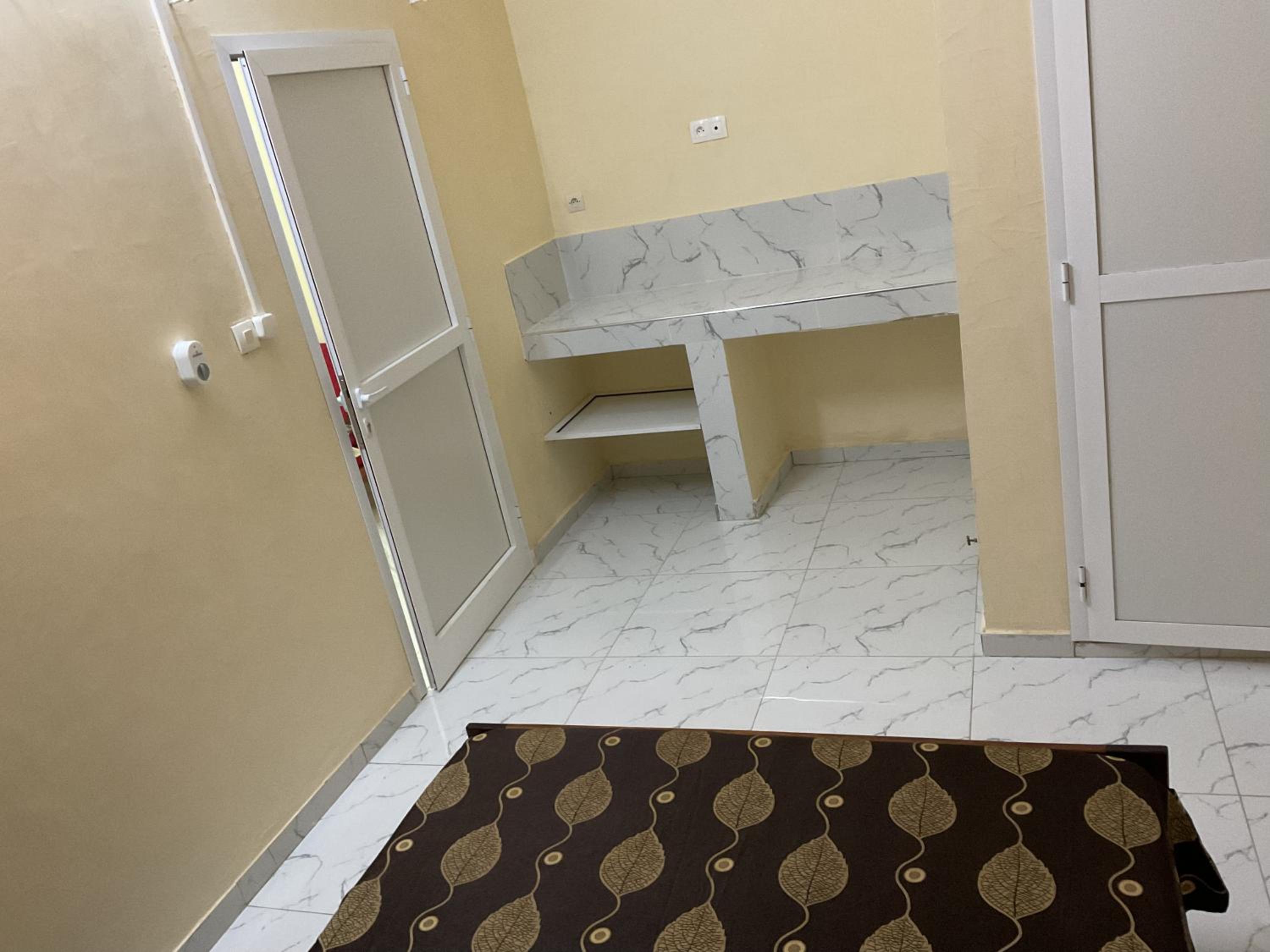 Budget Double Room photo 2