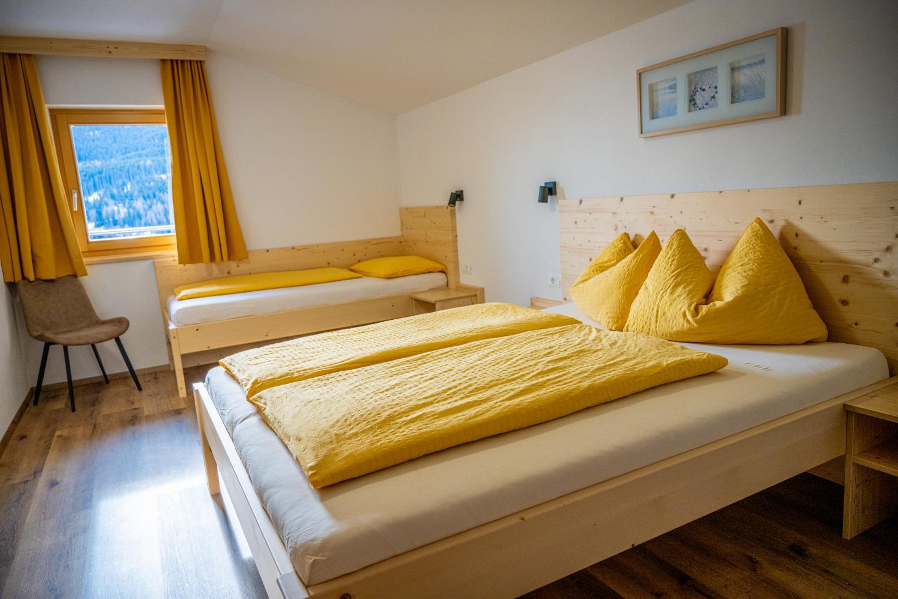 Junior Suite with Balcony photo 2