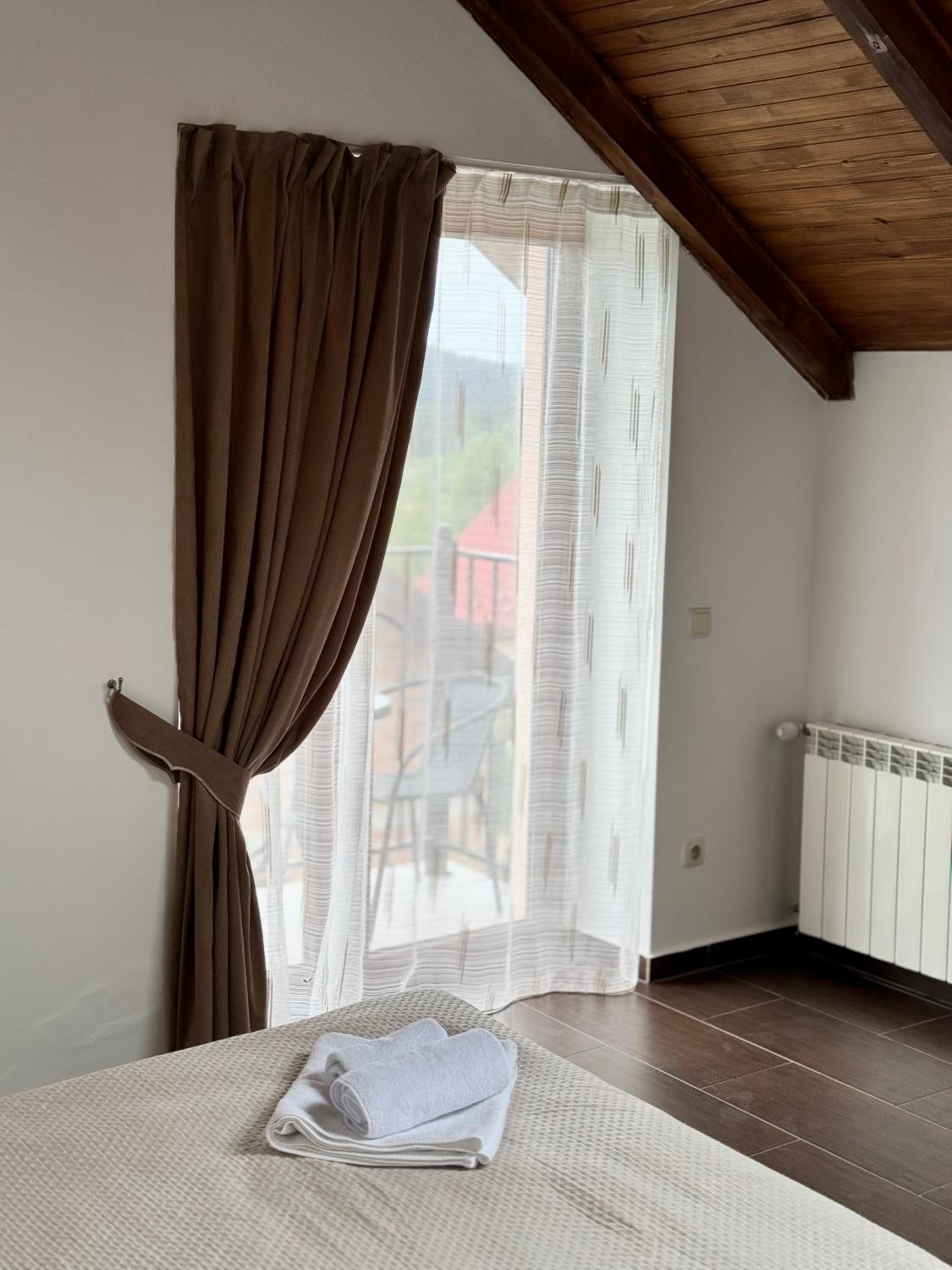 Double Room with Balcony photo 2