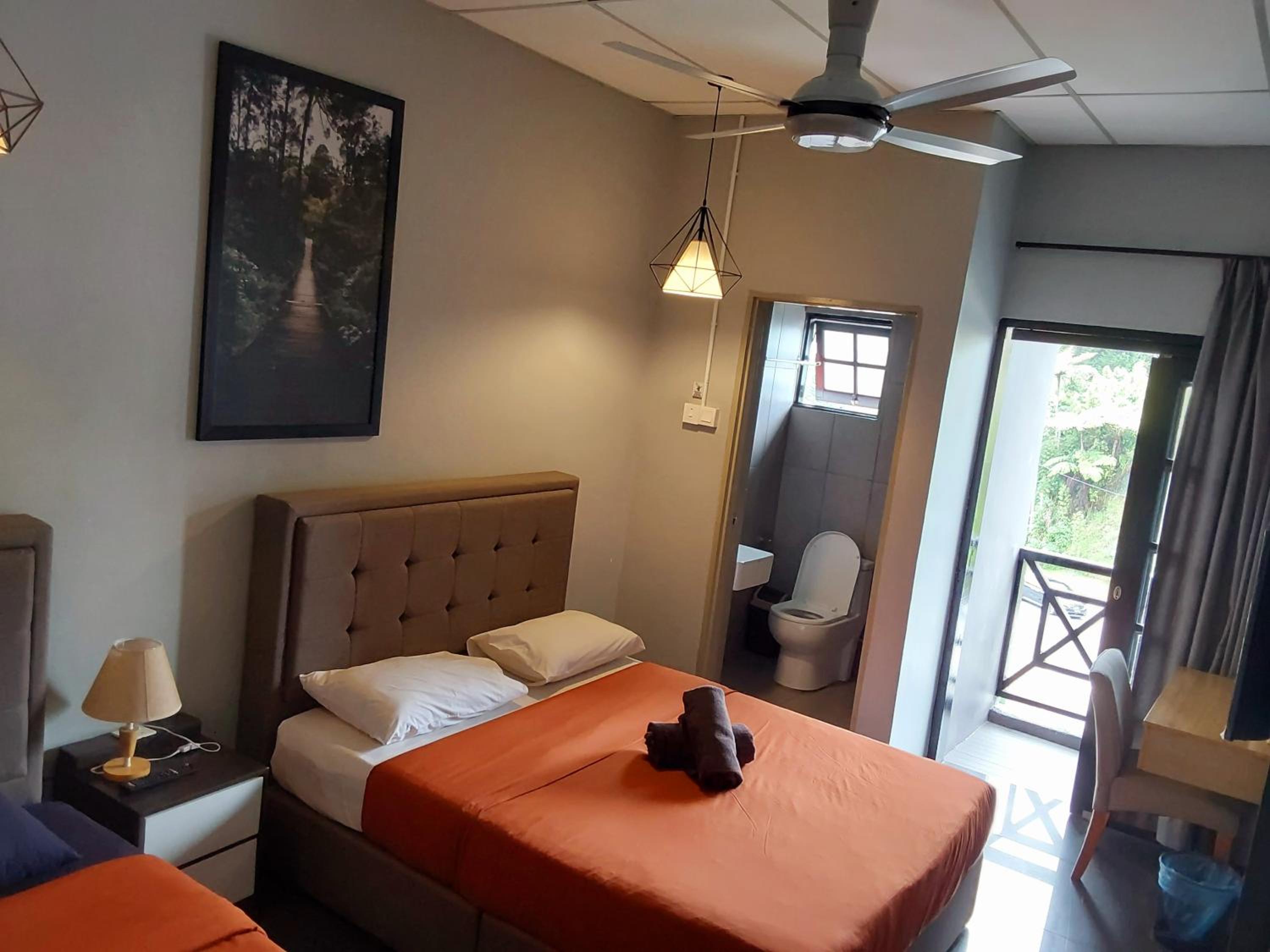 Triple Room with Balcony photo 2