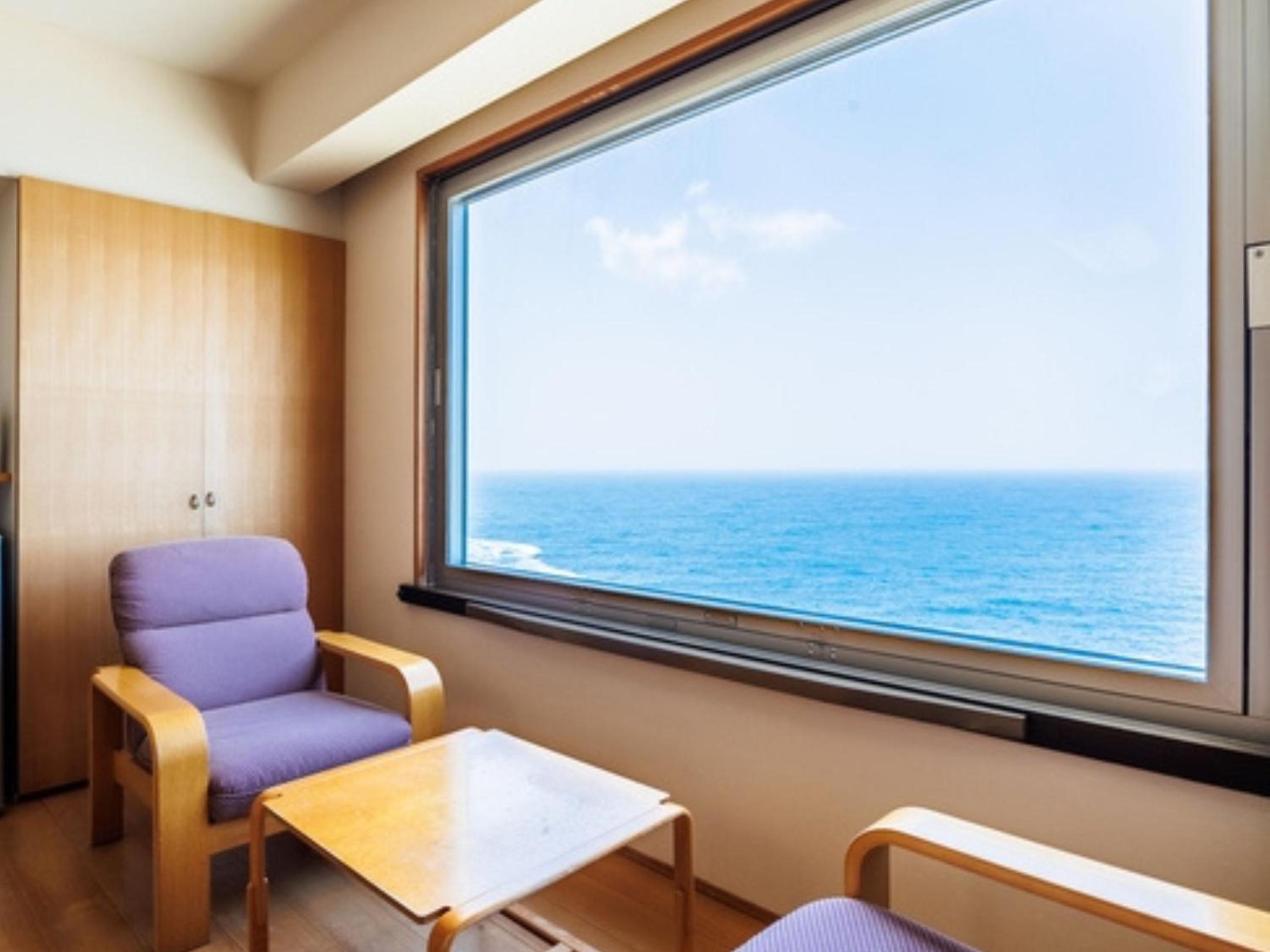 Japanese-Style Room with Sea View - Non-Smoking photo 3