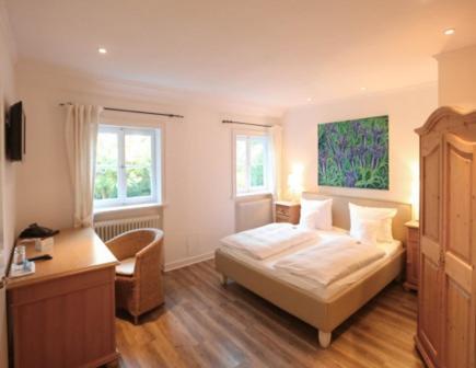 Economy Double Room photo 1