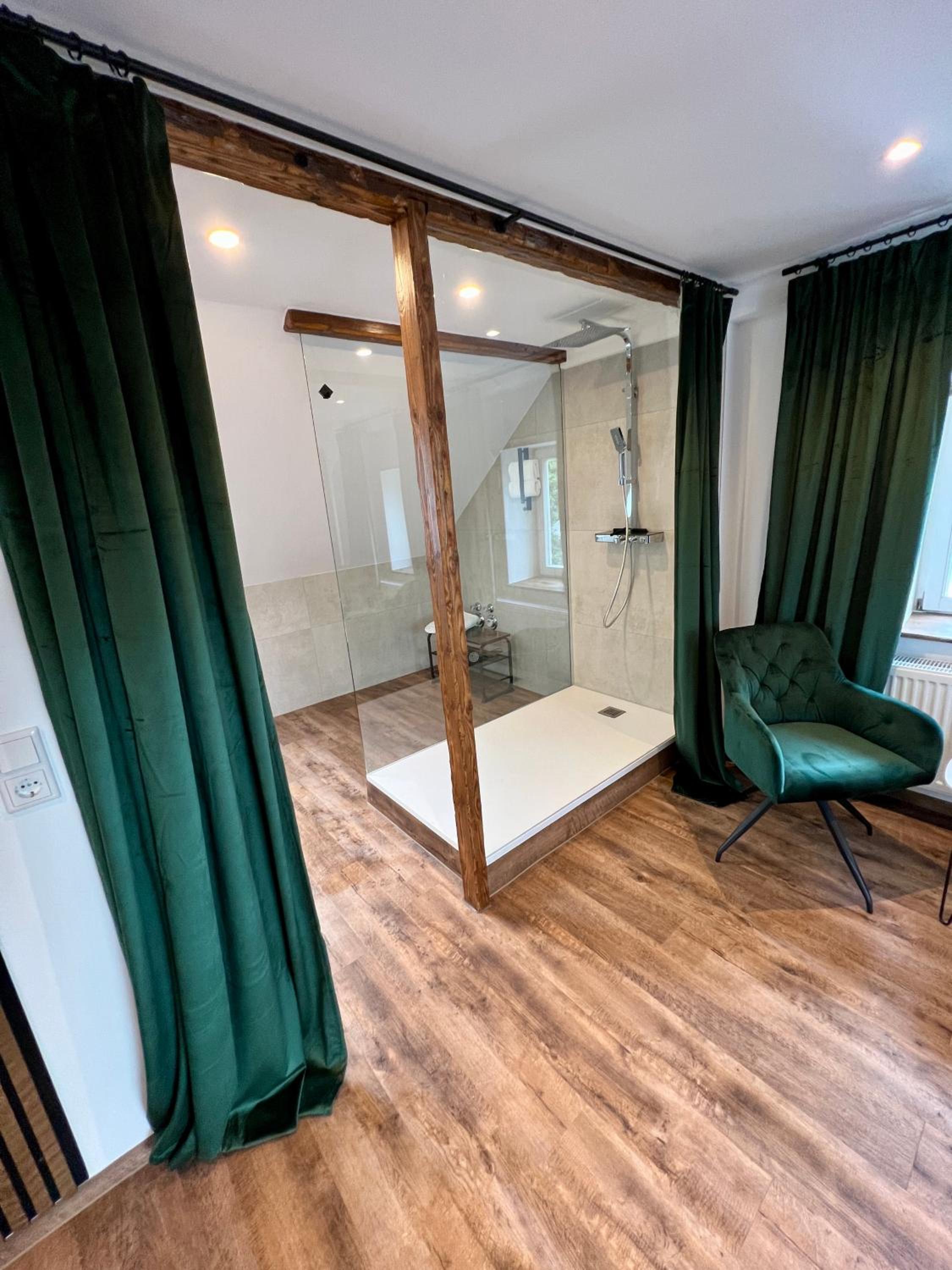 Deluxe Double Room photo 2