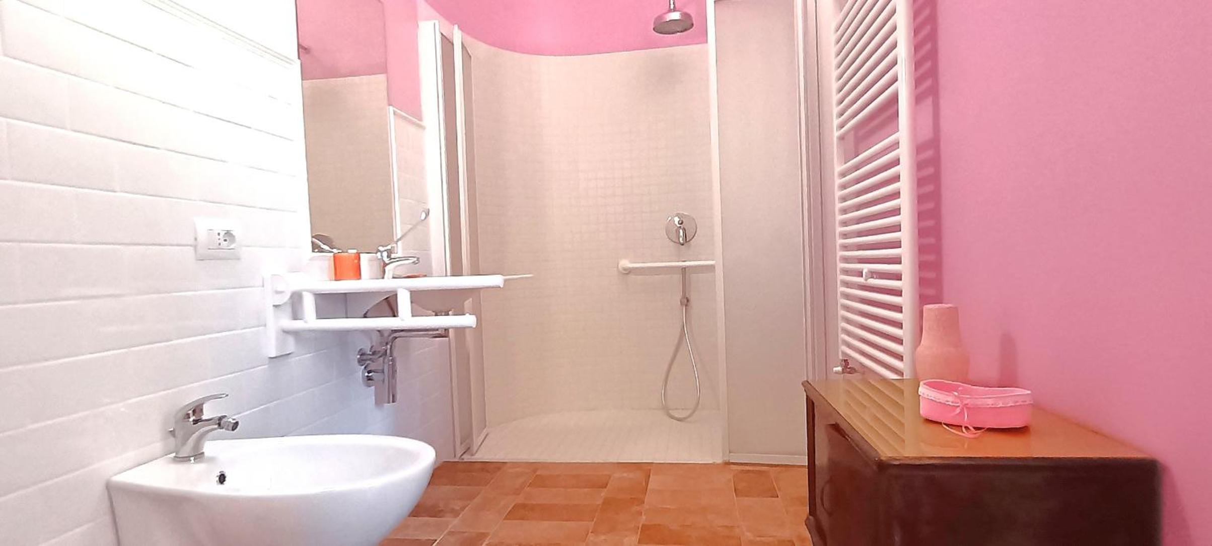 Double or Twin Room - Disability Access photo 3