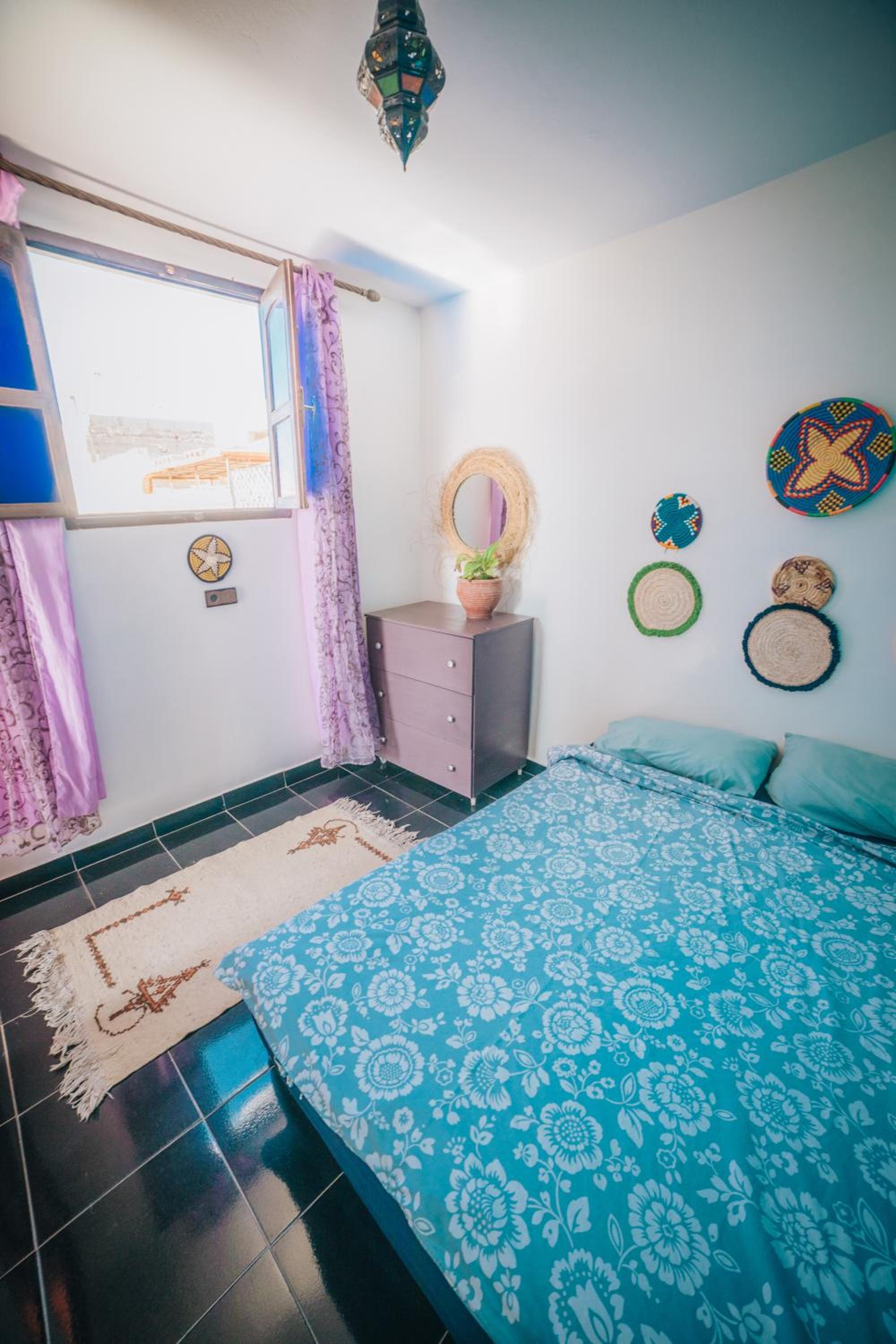 Double Room with Shared Bathroom photo 3