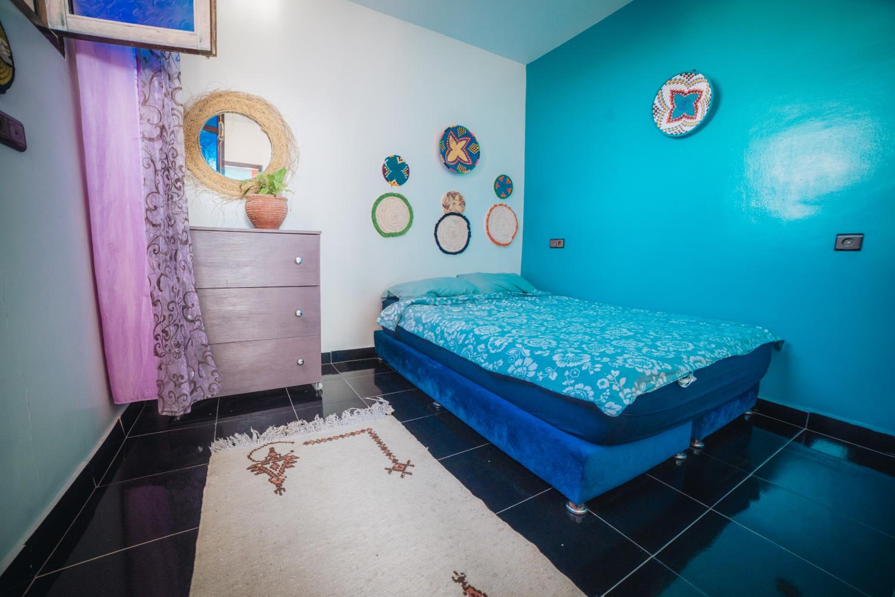 Double Room with Shared Bathroom photo 2