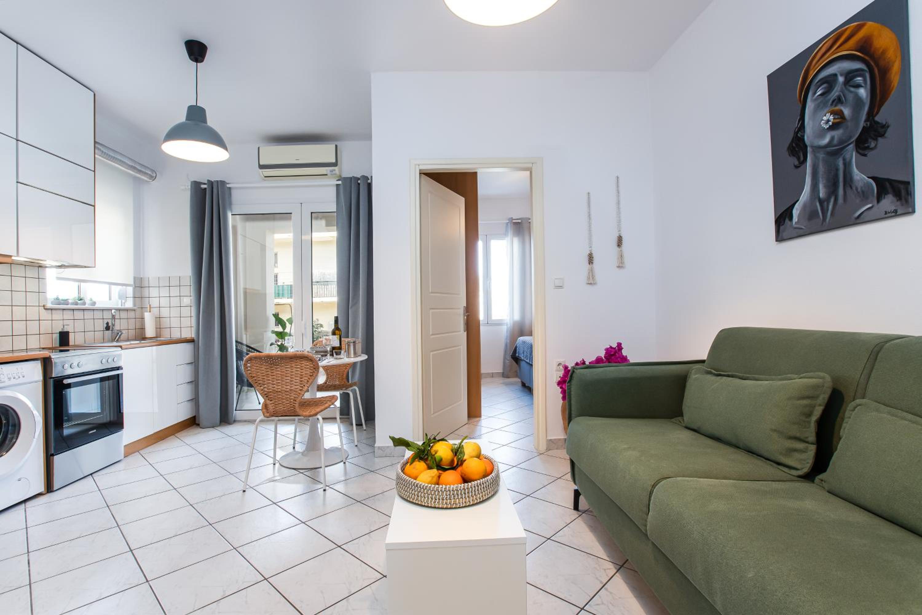 One-Bedroom Apartment