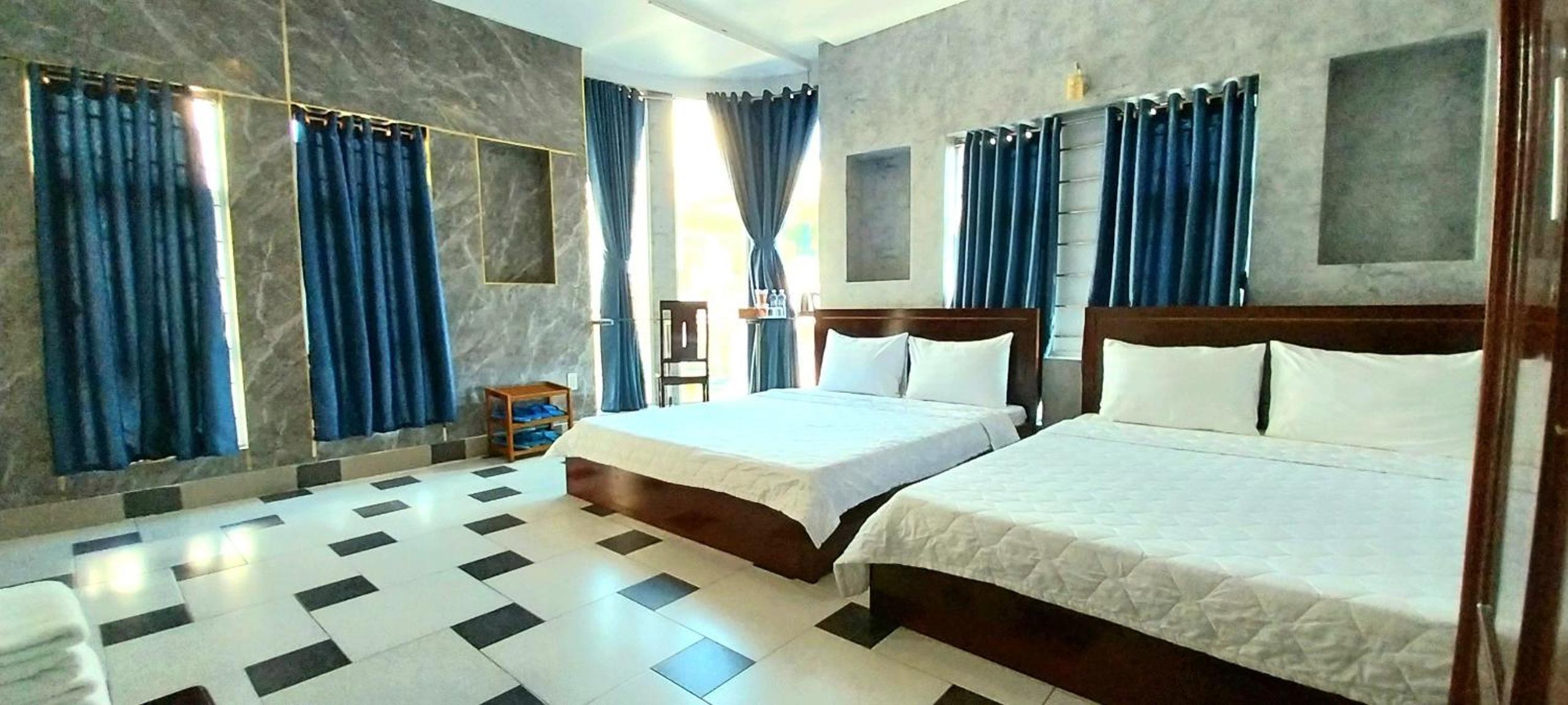 Family Room with Balcony - Photo 1