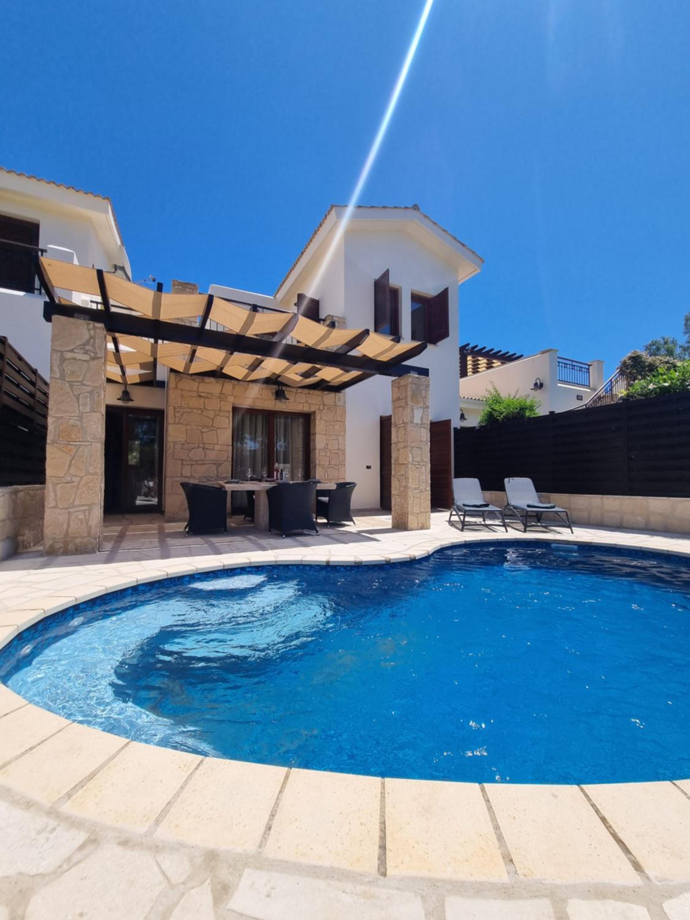 Two-Bedroom Villa photo 2
