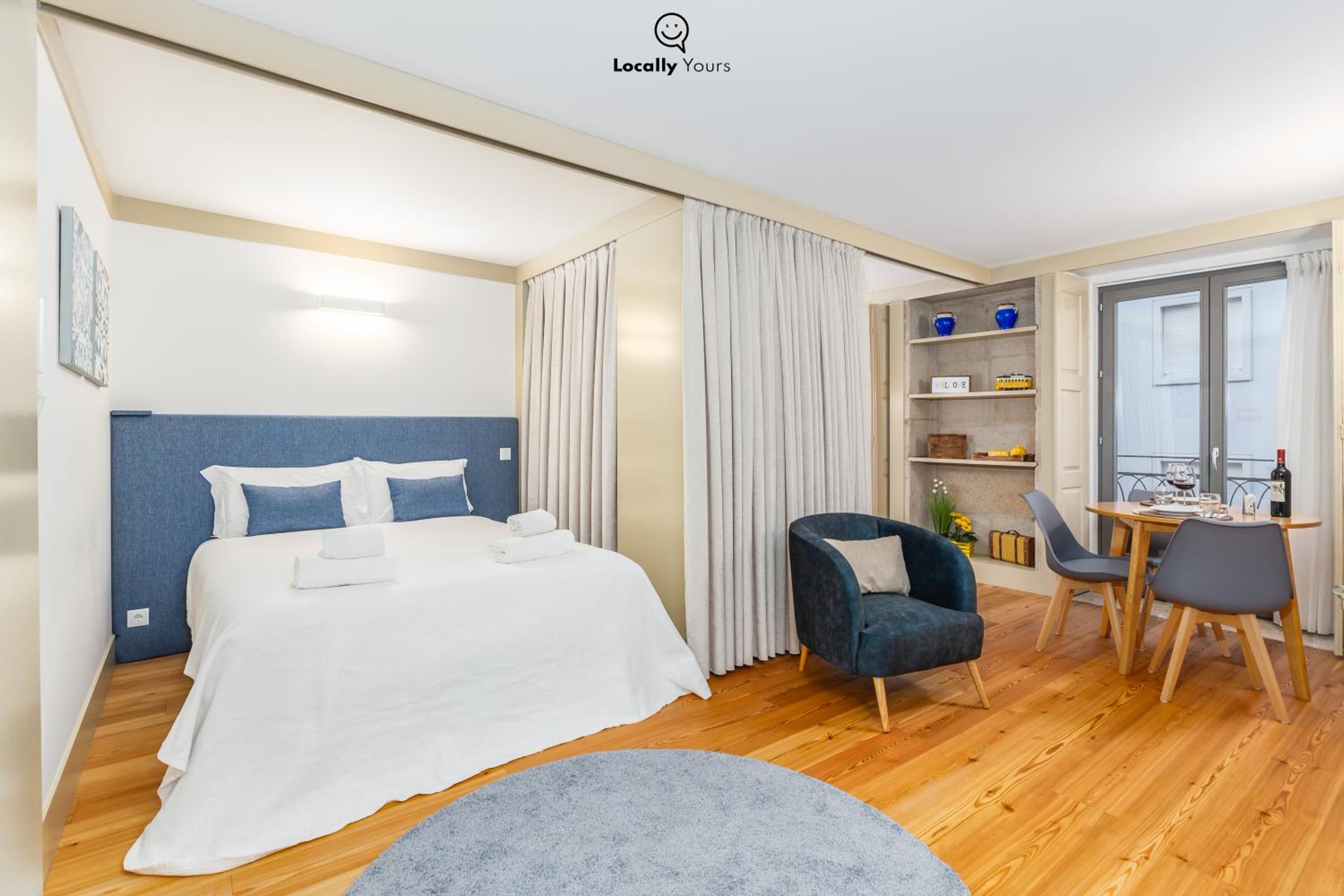 Studio Apartment