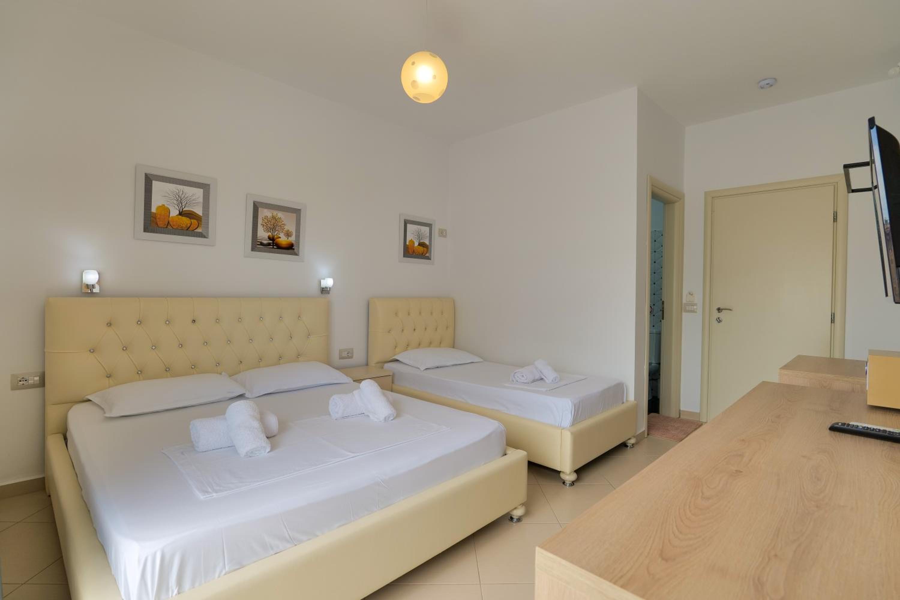 Triple Room with City View photo 1