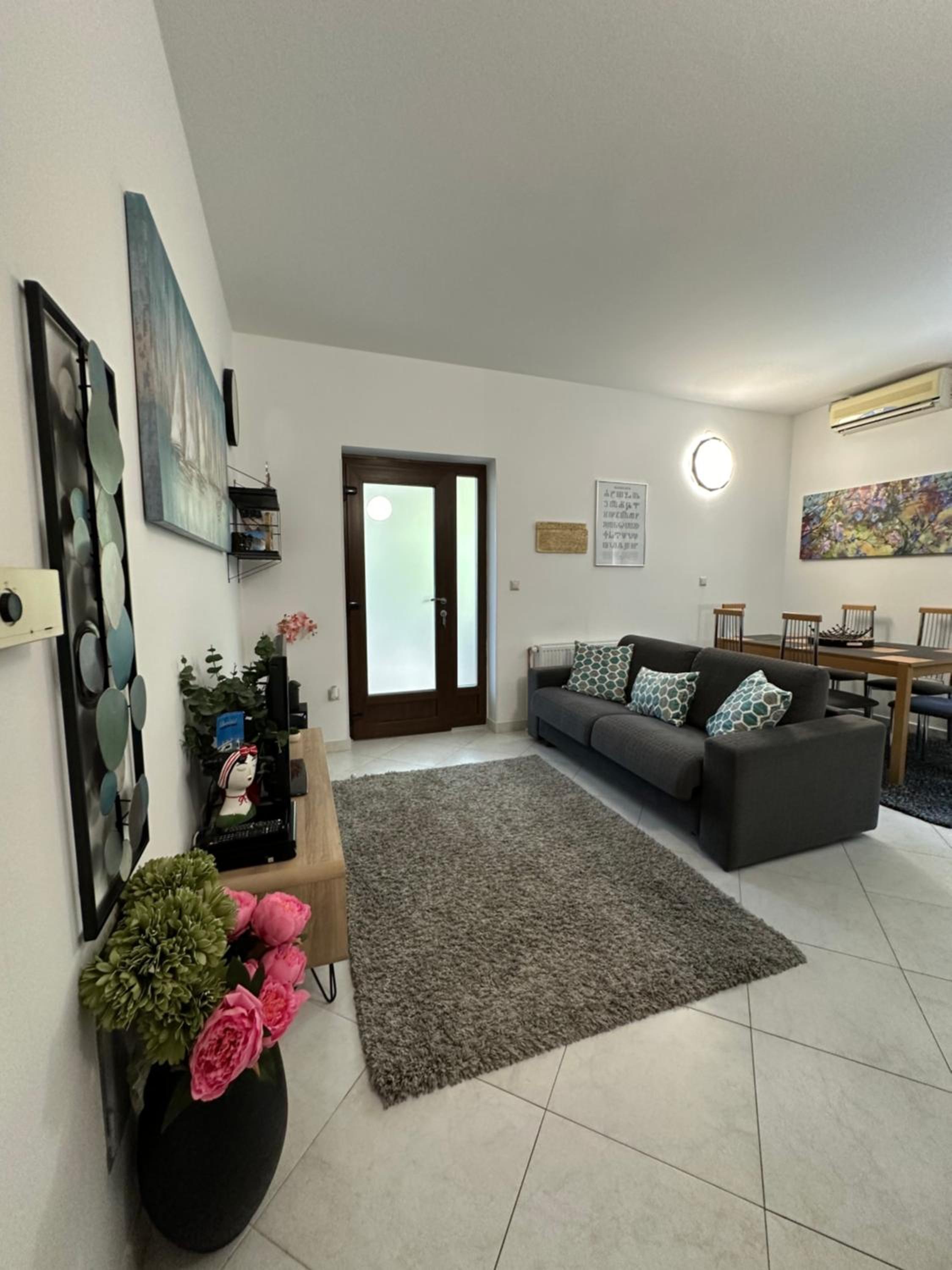 Apartment with Terrace photo 1