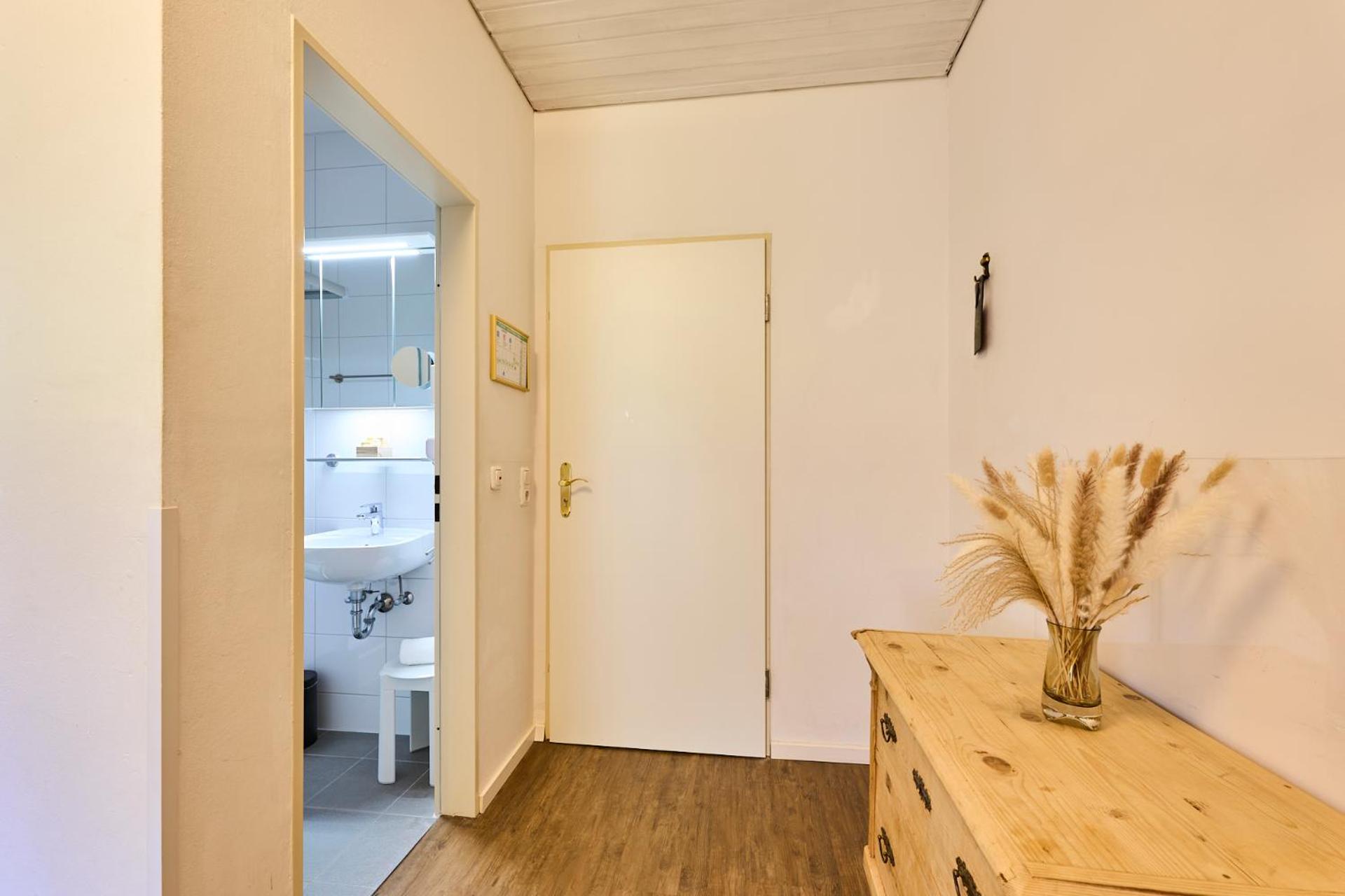 Double Room - Photo 2