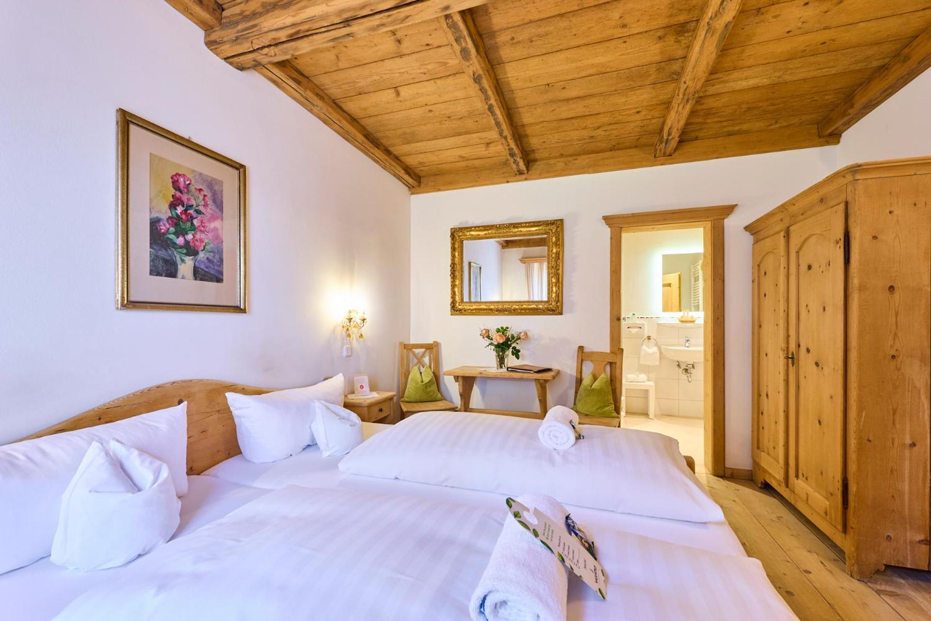 Double Room - Photo 14