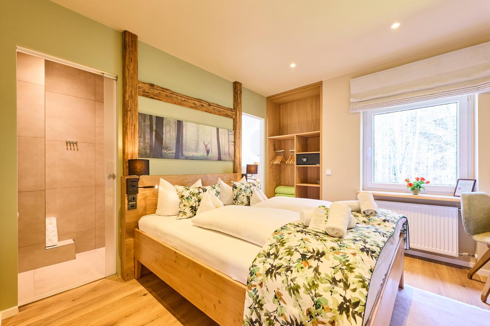Double Room - Photo 16