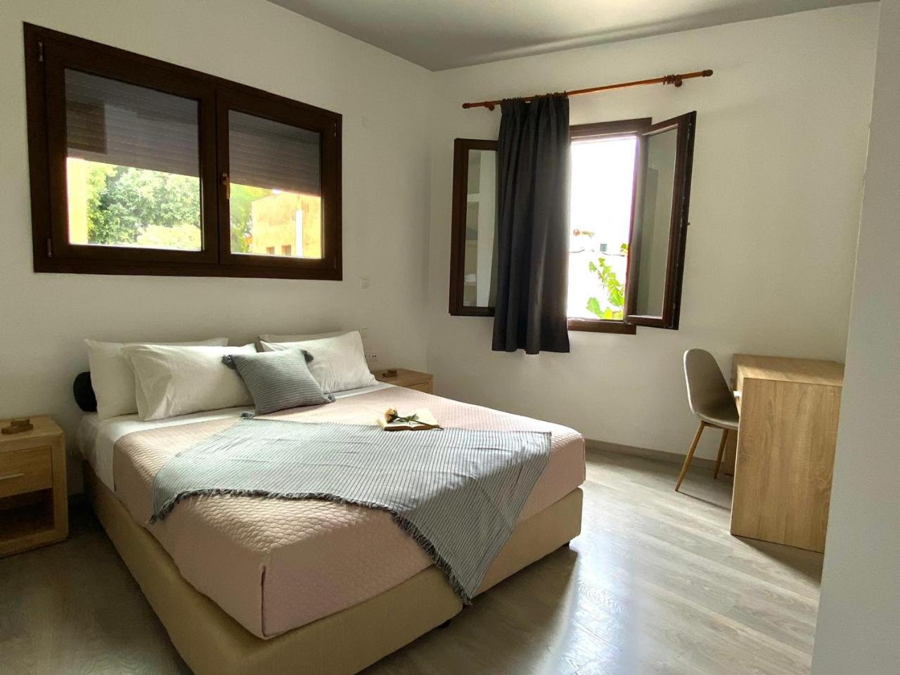 Economy Double Room photo 3