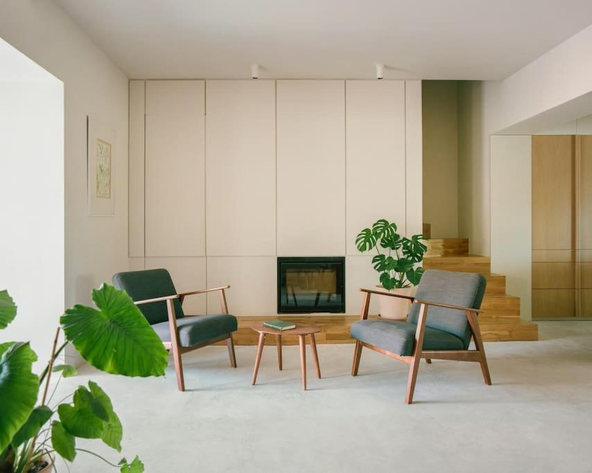 Casa de cuatro habitaciones