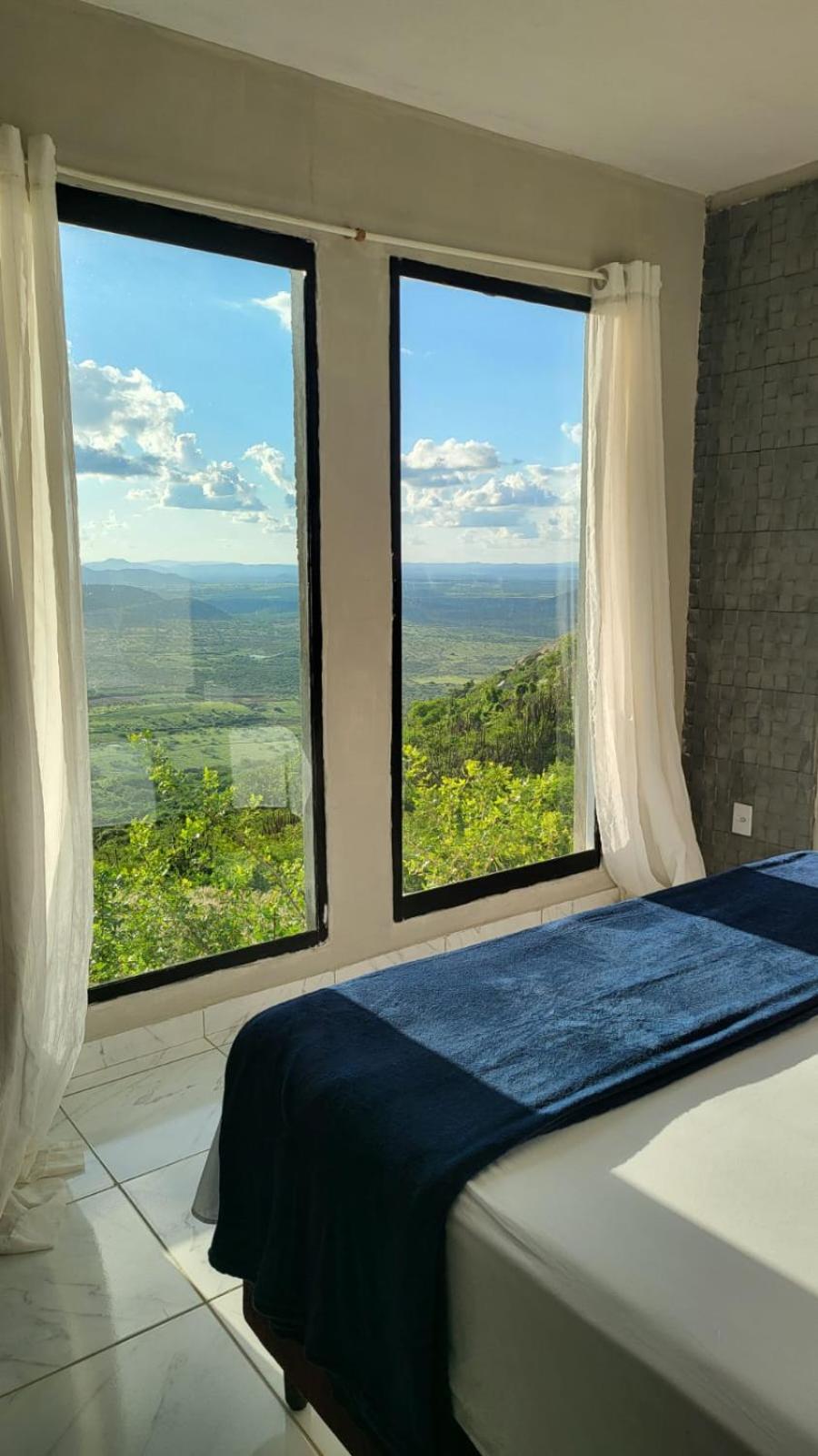 Suite with Mountain View photo 3