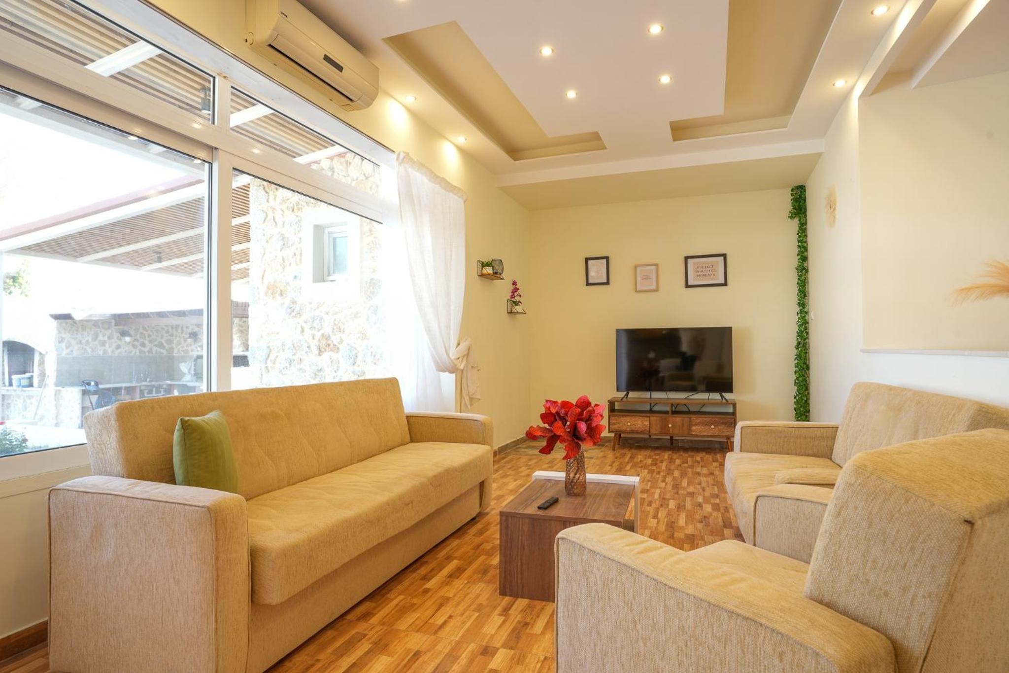 Two-Bedroom House photo 1