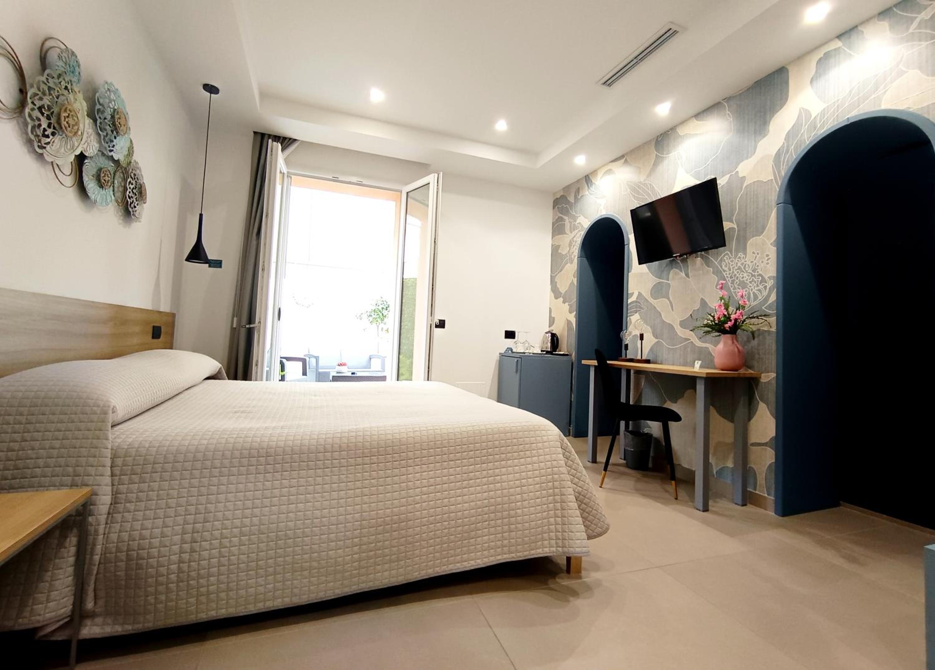 Superior Deluxe Double or Twin Room