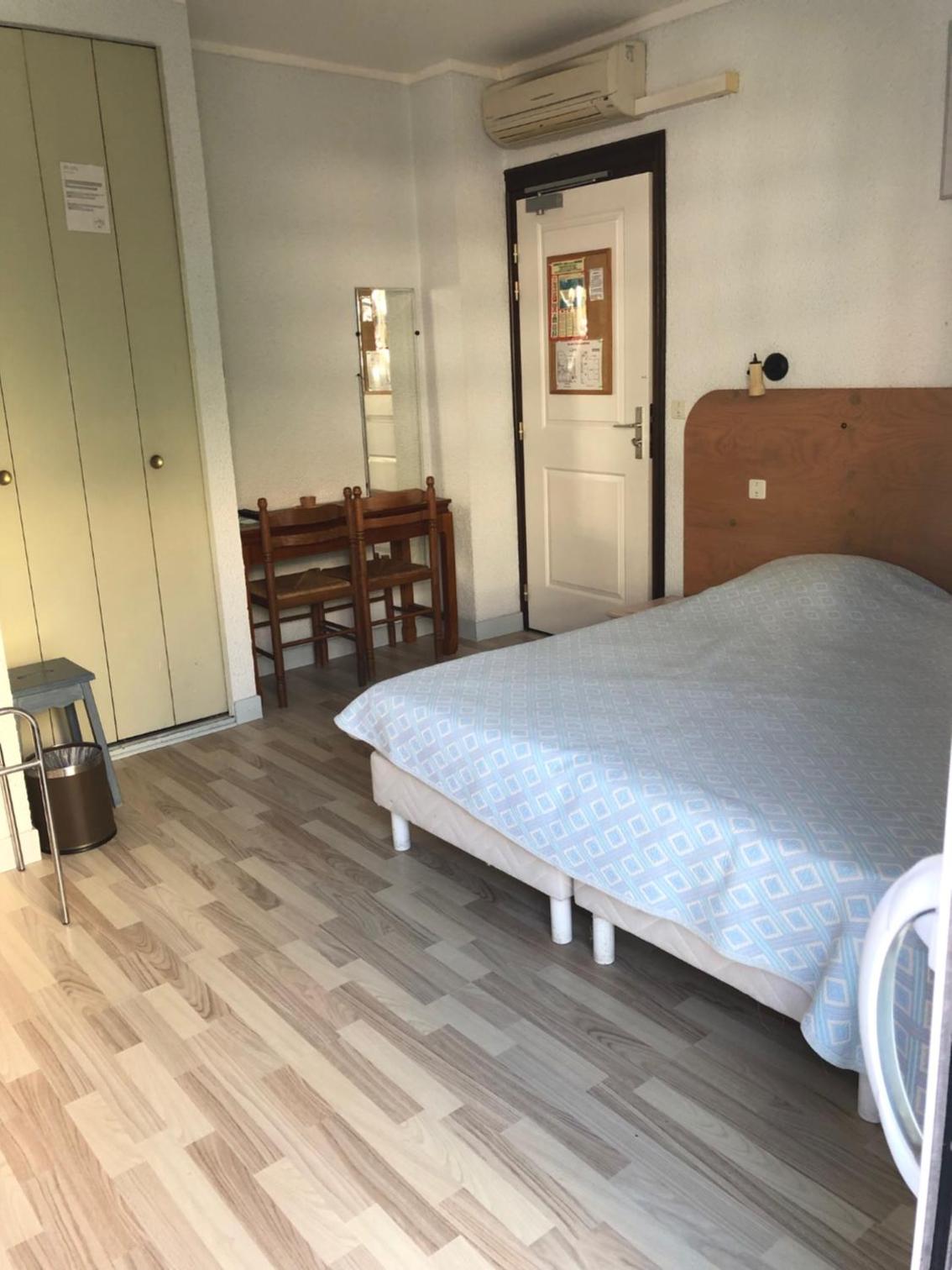 Triple Room with Balcony - Photo 3