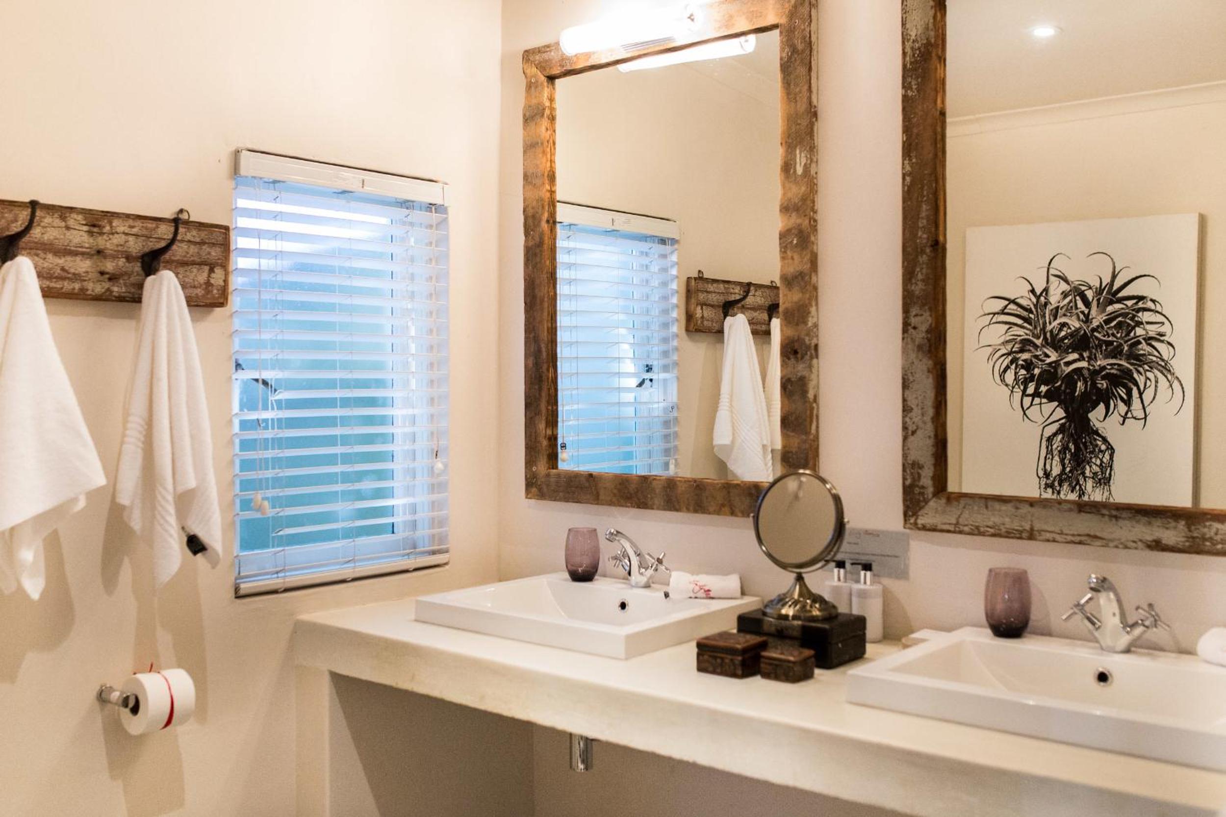 Luxury Family Suite photo 3