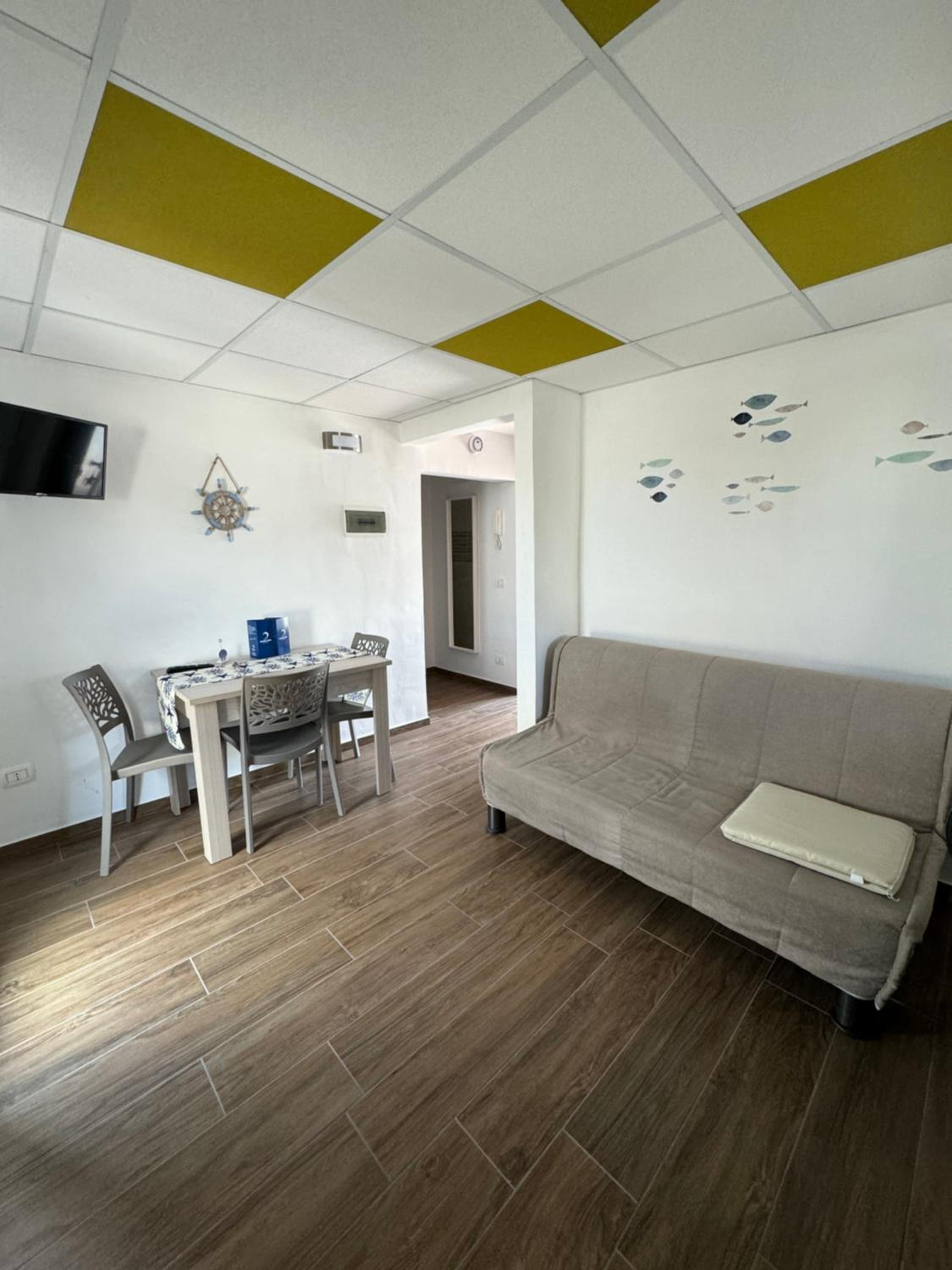 Family Room photo 1