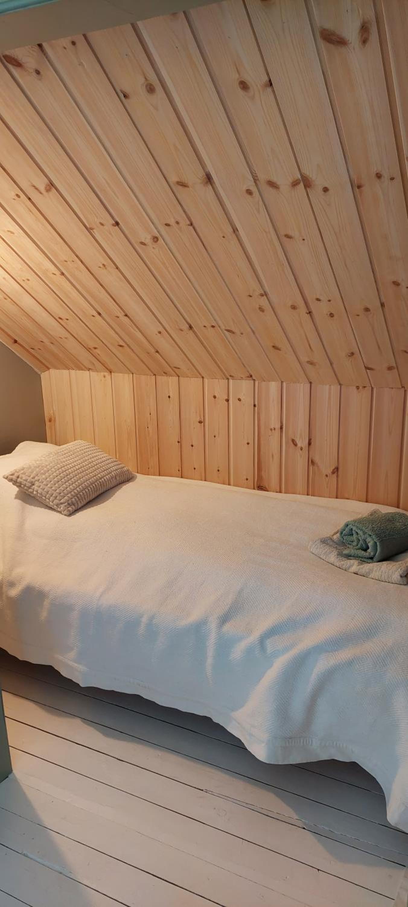 Two-Bedroom House photo 2