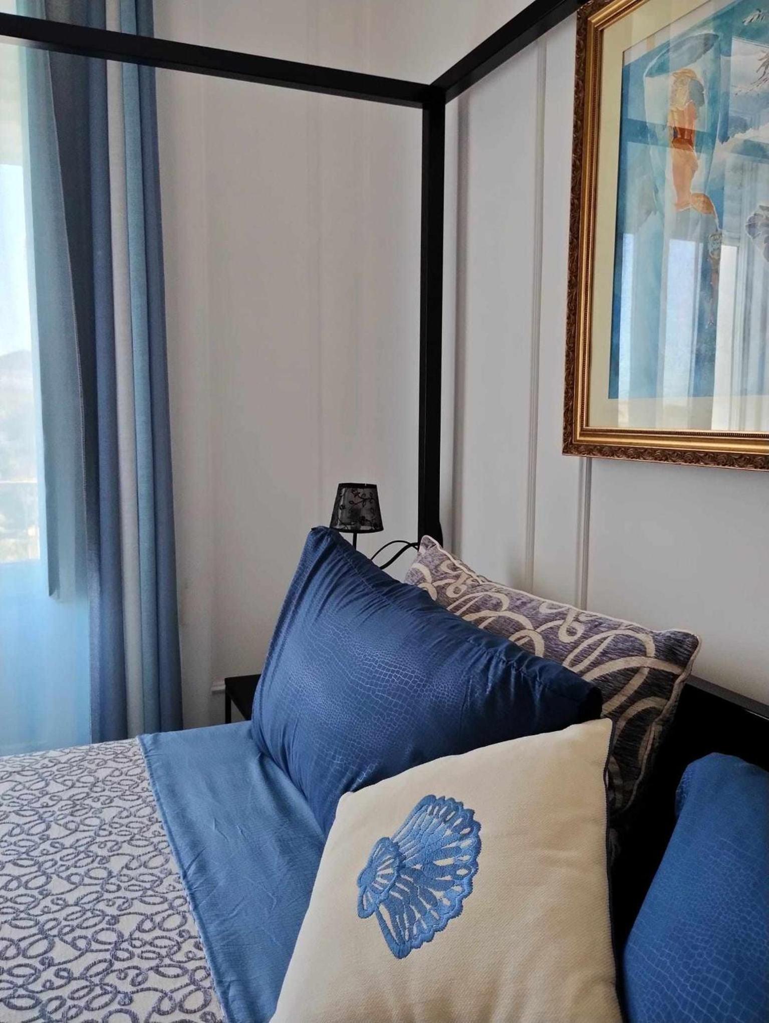 Family Suite with Balcony photo 3
