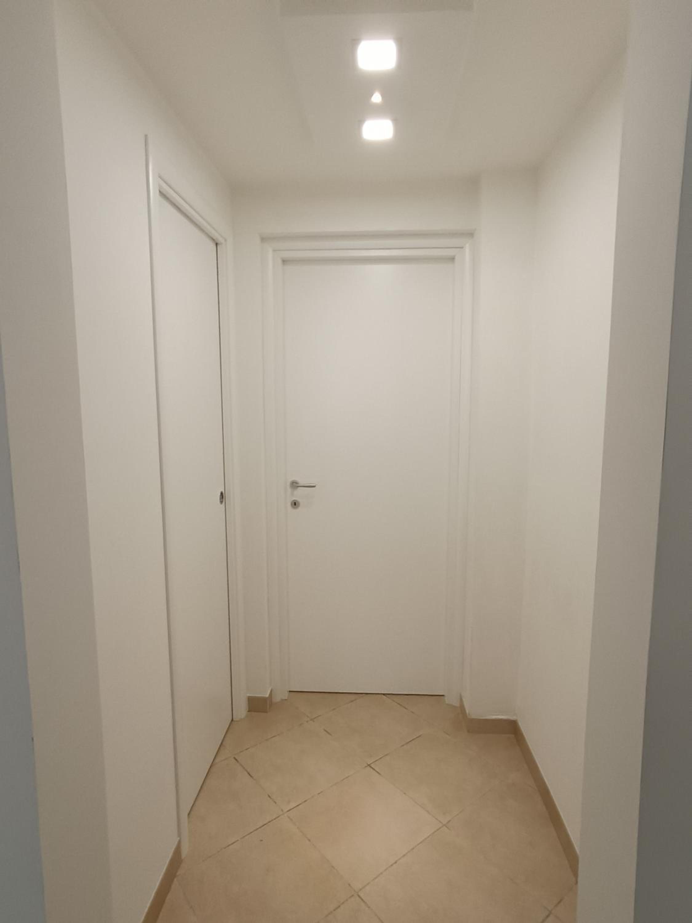 One-Bedroom House photo 2