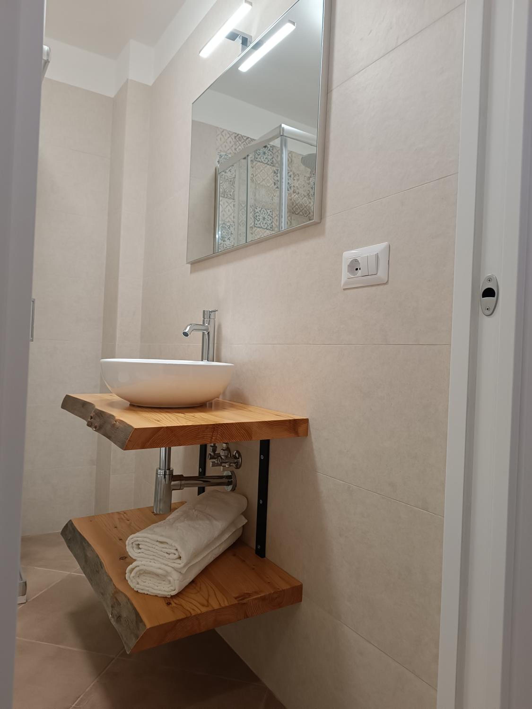 One-Bedroom House photo 3