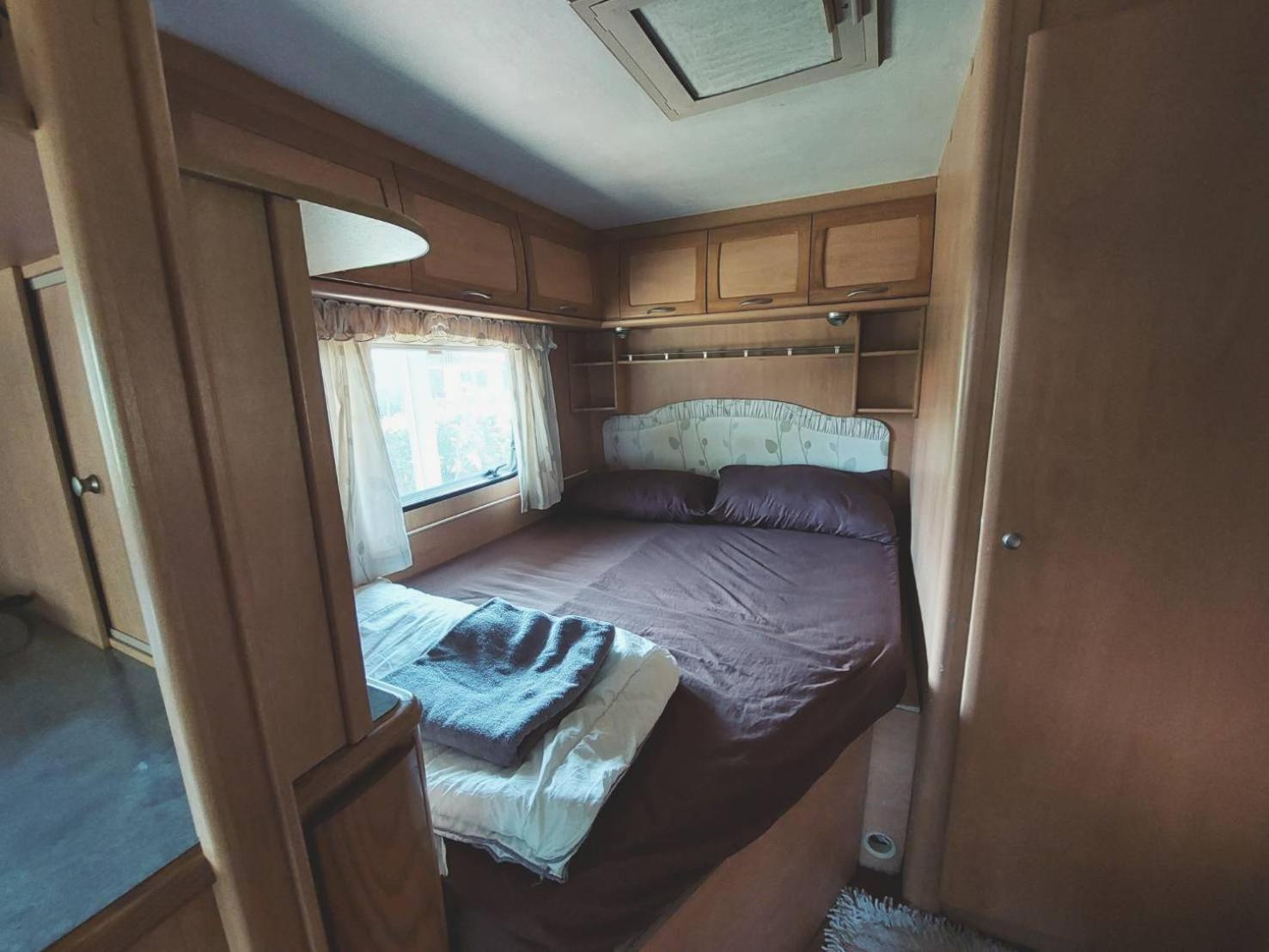 Caravan photo 1