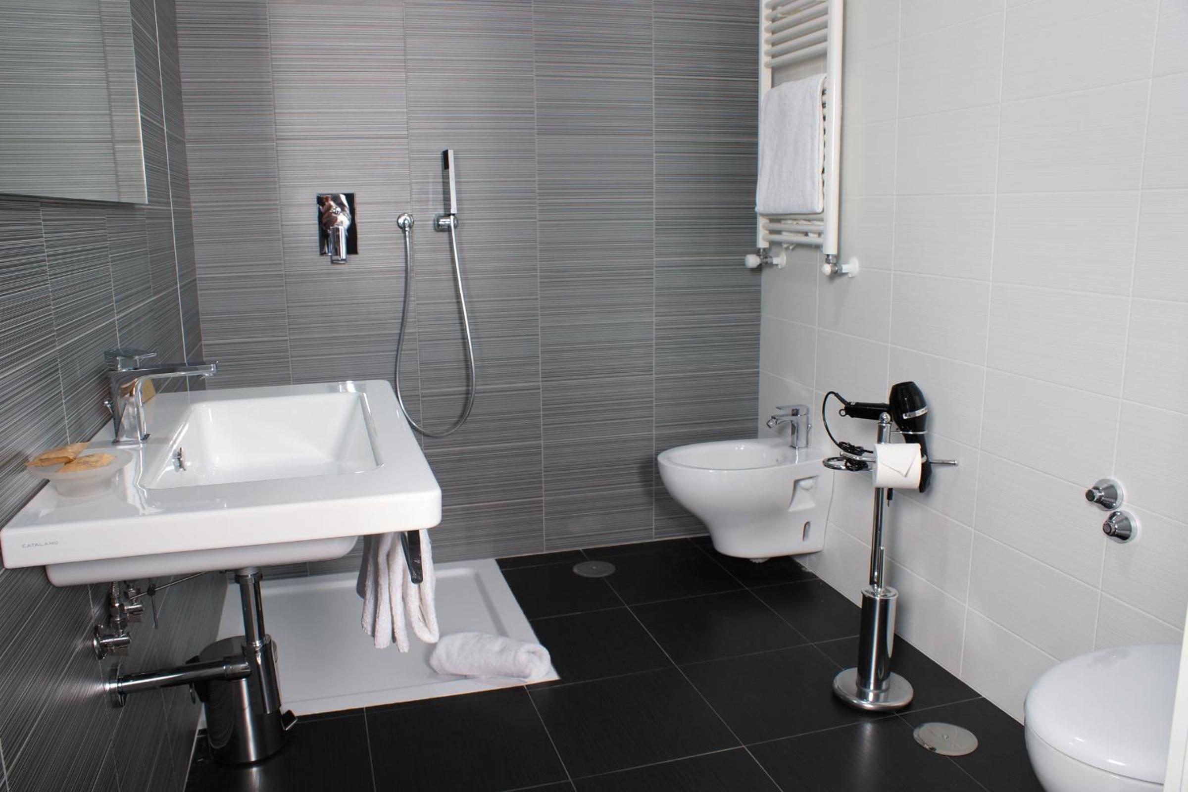 Triple Room with Private Bathroom photo 2