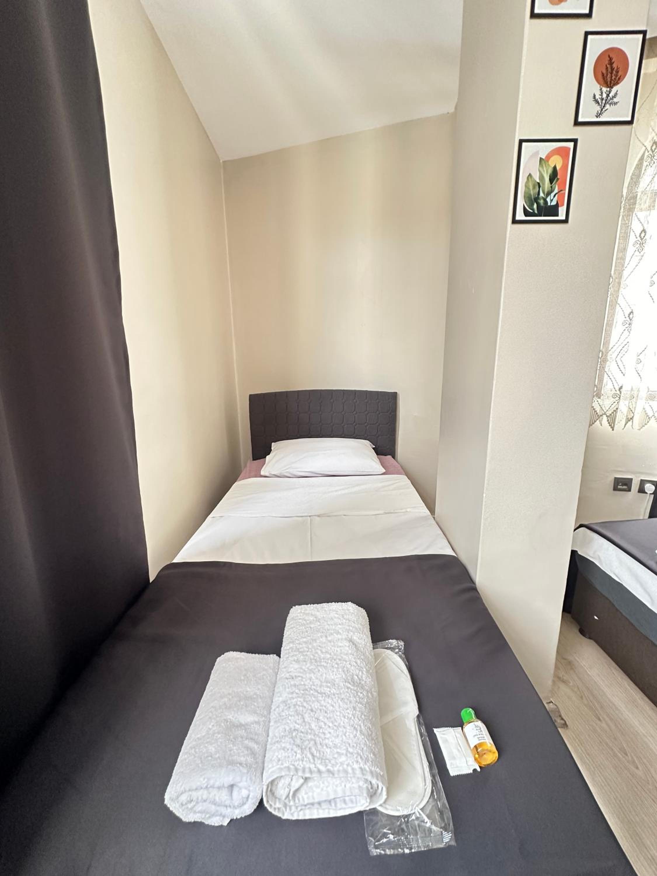 Triple Room - Photo 2