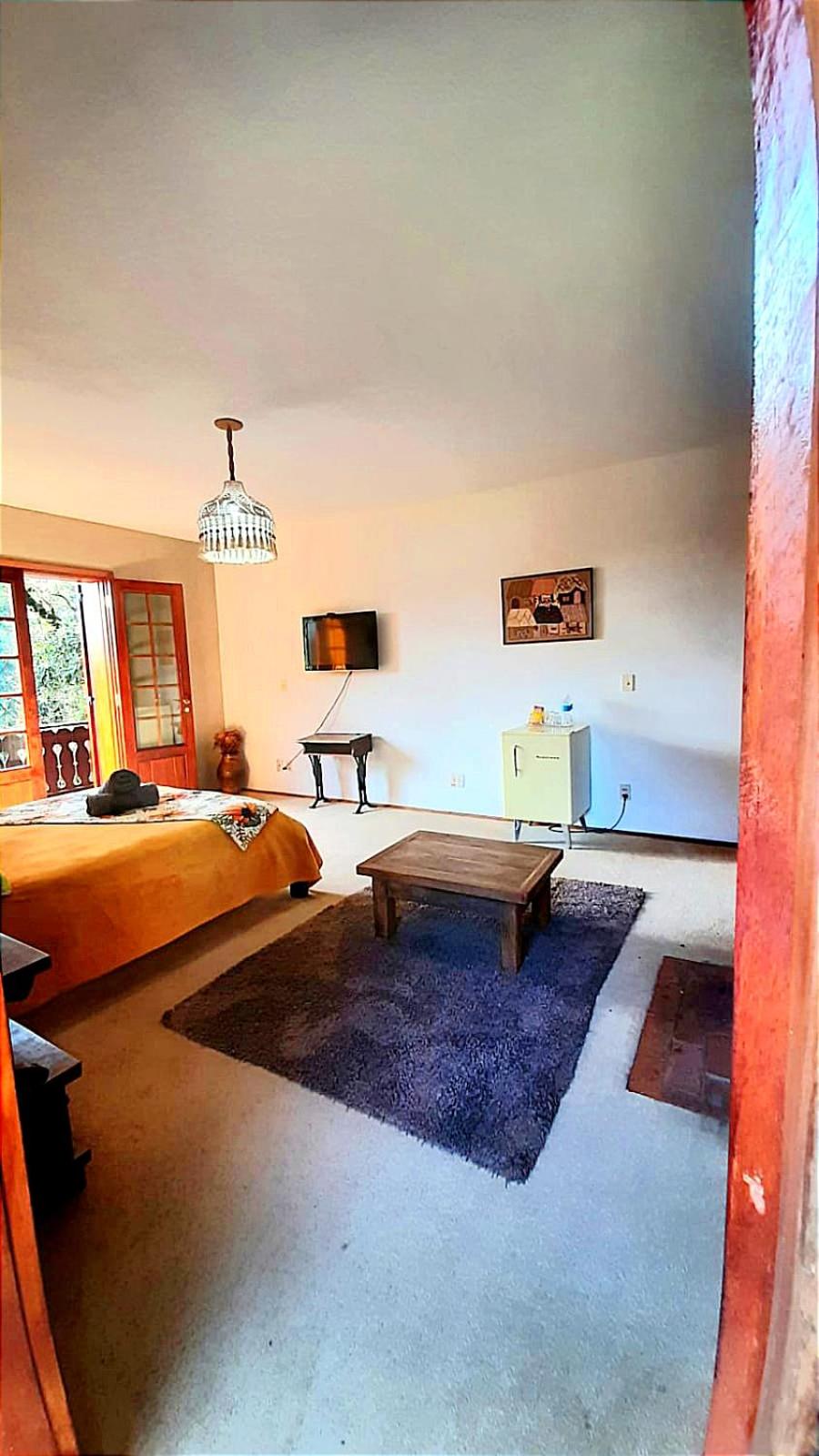 Deluxe Suite with Spa Bath photo 1