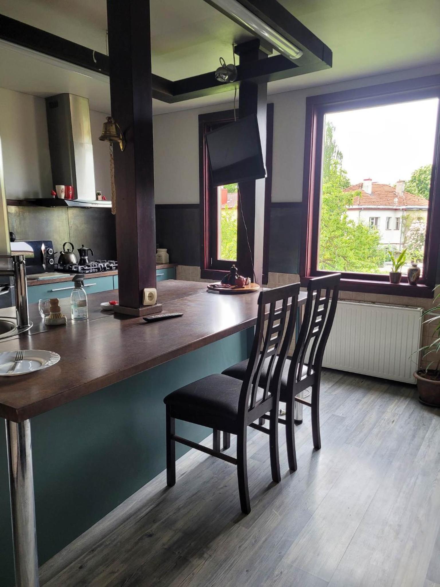 One-Bedroom Apartment - Photo 6