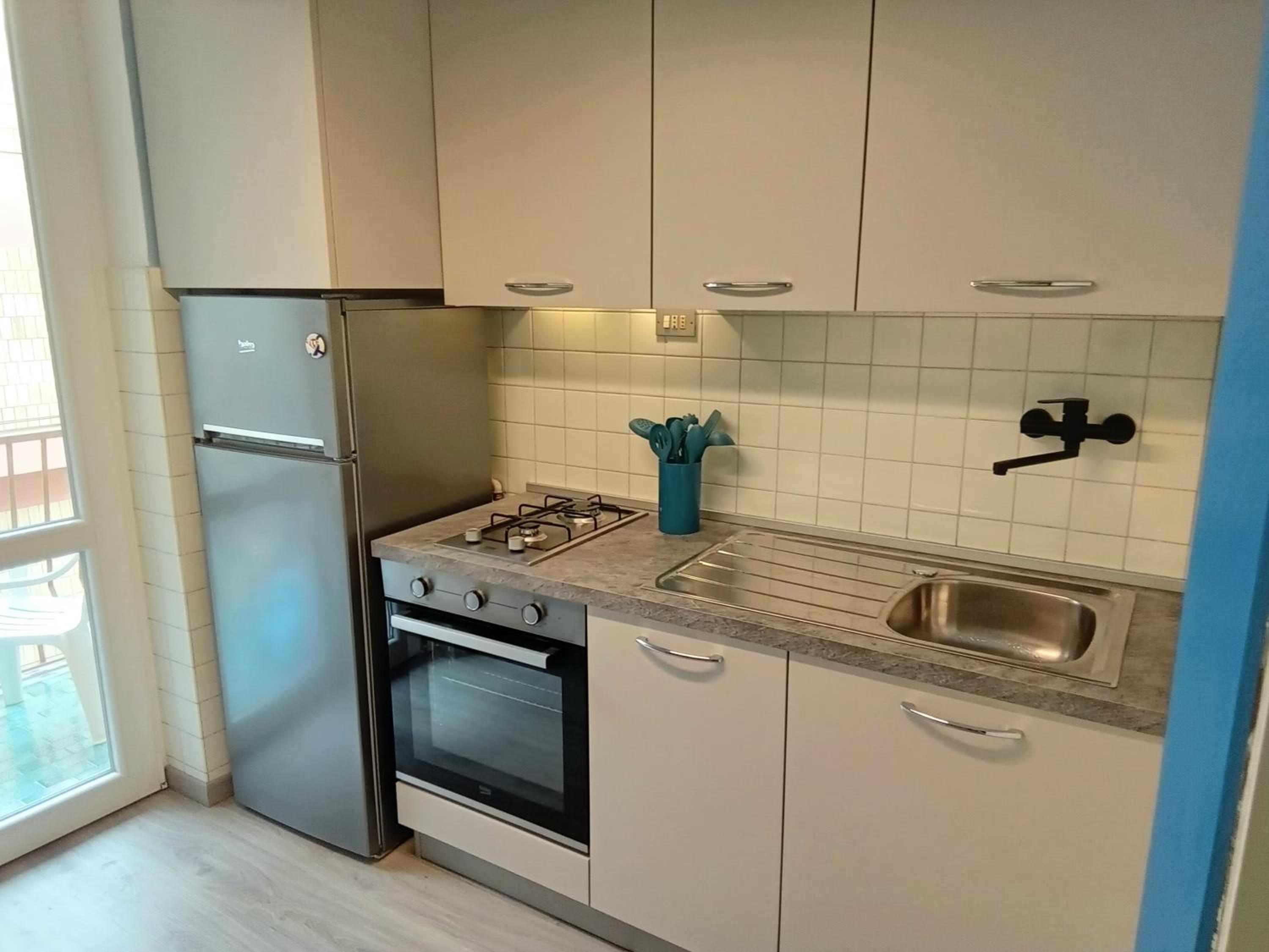 Two-Bedroom Apartment with Balcony photo 2
